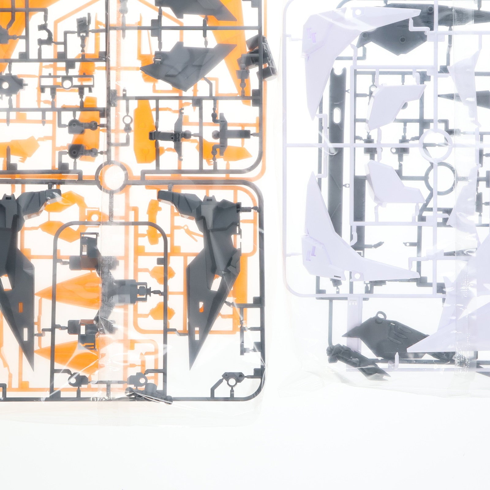 【中古即納】[PTM] HGUC 1/144 ΞガンダムVSペーネロペー ファンネル・ミサイル エフェクトセット 機動戦士ガンダム 閃光のハサウェイ プラモデル(5061332) バンダイスピリッツ(20210424)