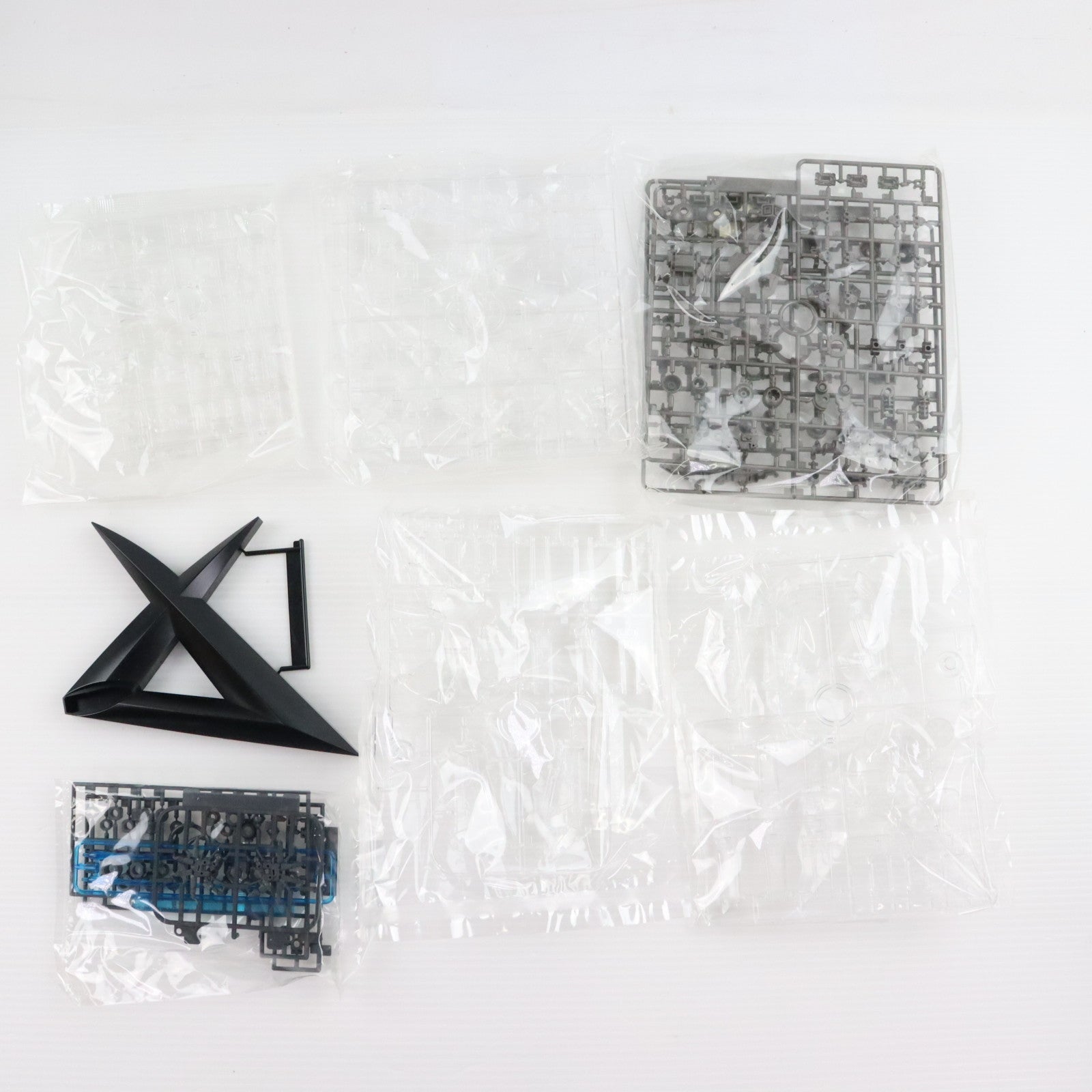 【中古即納】[PTM] MG 1/100 FA-93-ν2HWS Hi-νガンダム H.W.S. Ver.Ka メカニカルクリア 機動戦士ガンダム 逆襲のシャア ベルトーチカ・チルドレン プラモデル(0201889) ガンプラEXPO ワールドツアージャパン 2015限定 バンダイ(20151120)