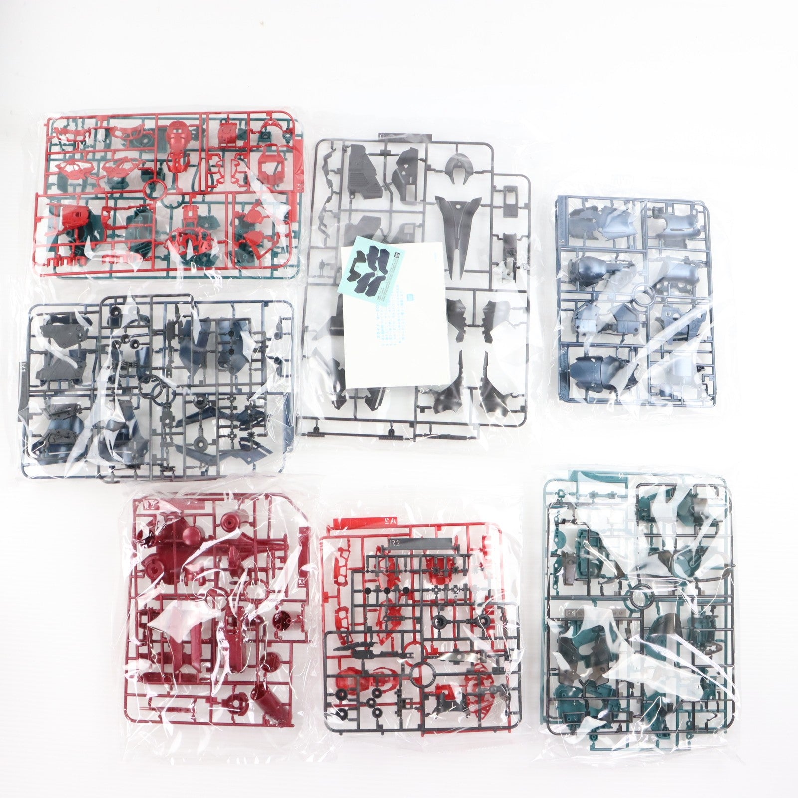 【中古即納】[PTM] 海外イベント限定 MG 1/100 サザビー(CROSS CONTRAST COLORS/暮靄黒/GLOAMING BLACK) 機動戦士ガンダム 逆襲のシャア プラモデル バンダイスピリッツ(20250501)