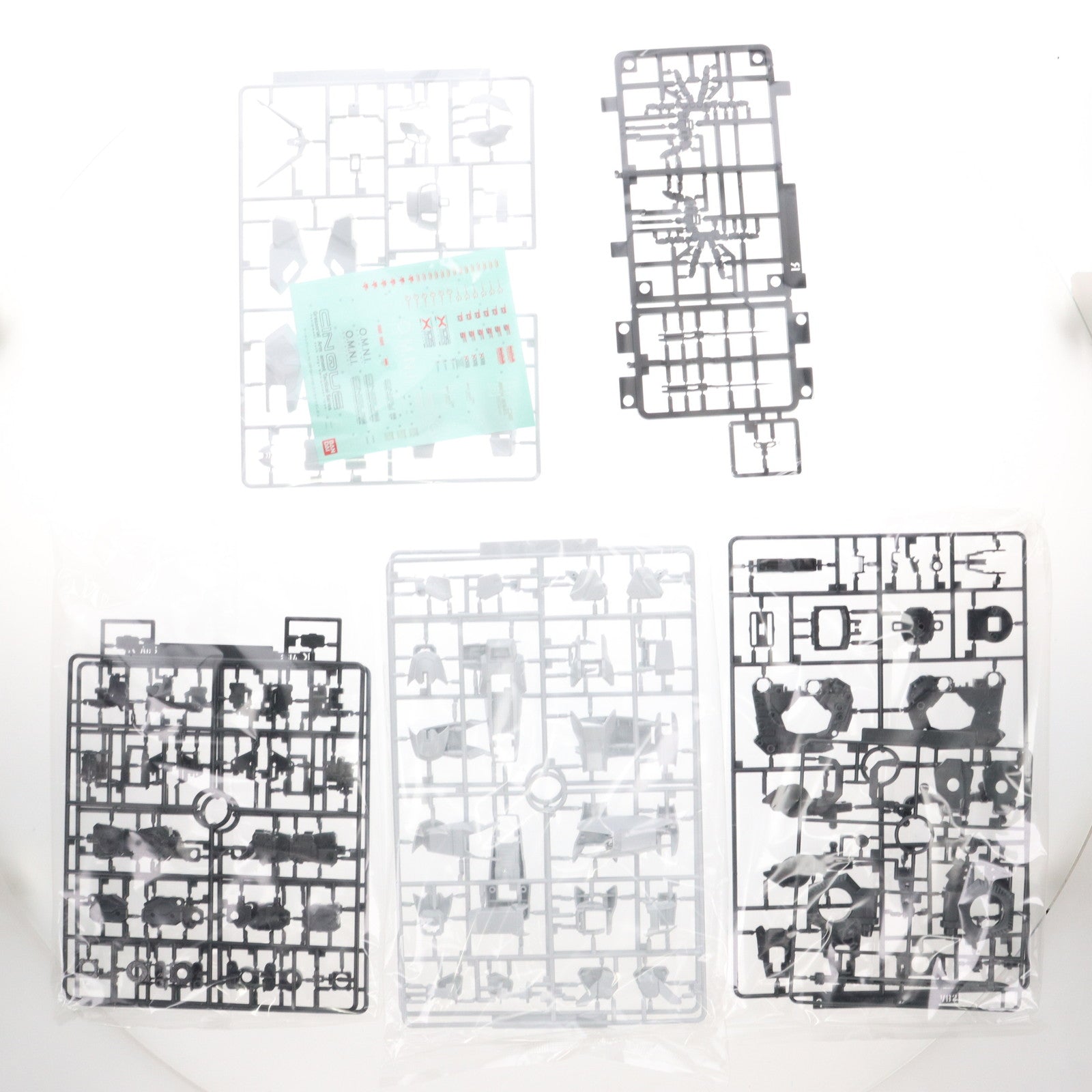 【中古即納】[PTM] PG 1/60 GAT-X105 ストライクガンダム 機動戦士ガンダムSEED(シード) プラモデル(5063054) バンダイスピリッツ(20220831)