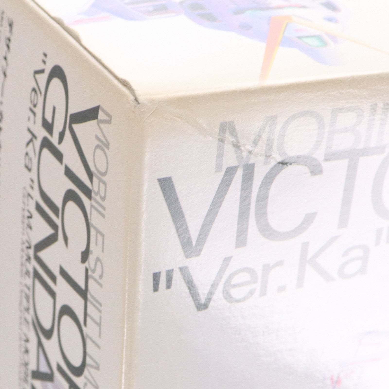 【中古即納】[PTM] MG 1/100 LM312V04 Vガンダム Ver.Ka(スペシャルクリア外装パーツ付) 機動戦士Vガンダム プラモデル(161410) バンダイ(20100825)