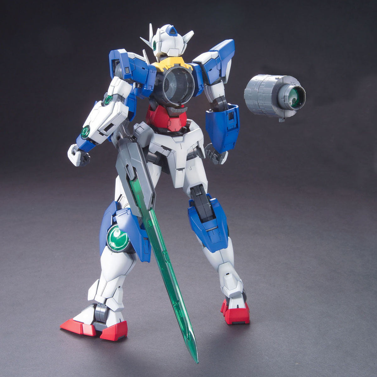 【中古即納】[PTM] (再販) MG 1/100 GNT-0000 ダブルオークアンタ 劇場版 機動戦士ガンダム00(ダブルオー) -A wakening of the Trailblazer- プラモデル(5061587) バンダイスピリッツ(20250730)