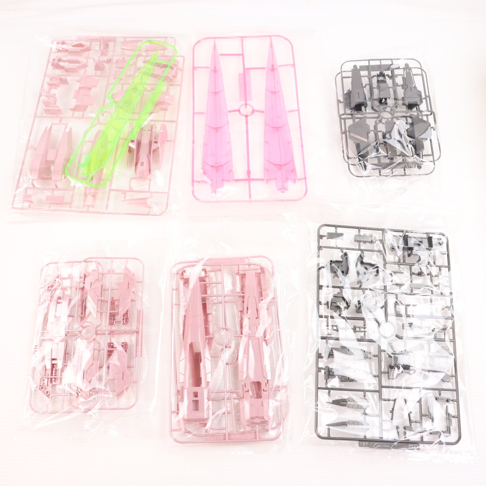 【中古即納】[PTM] プレミアムバンダイ限定 PG 1/60 GN-0000+GNR-010 トランザムライザー 機動戦士ガンダム00(ダブルオー) プラモデル(5063567) バンダイスピリッツ(20251017)