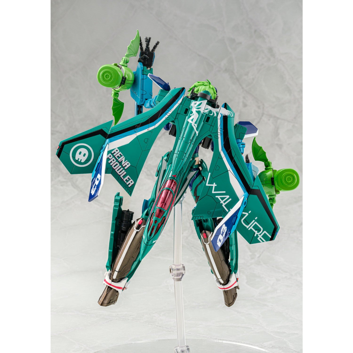 【中古即納】[PTM] V.F.G. MC-15 VF-31A カイロス レイナ・プラウラー マクロスΔ(デルタ) プラモデル(065266) アオシマ(20241023)