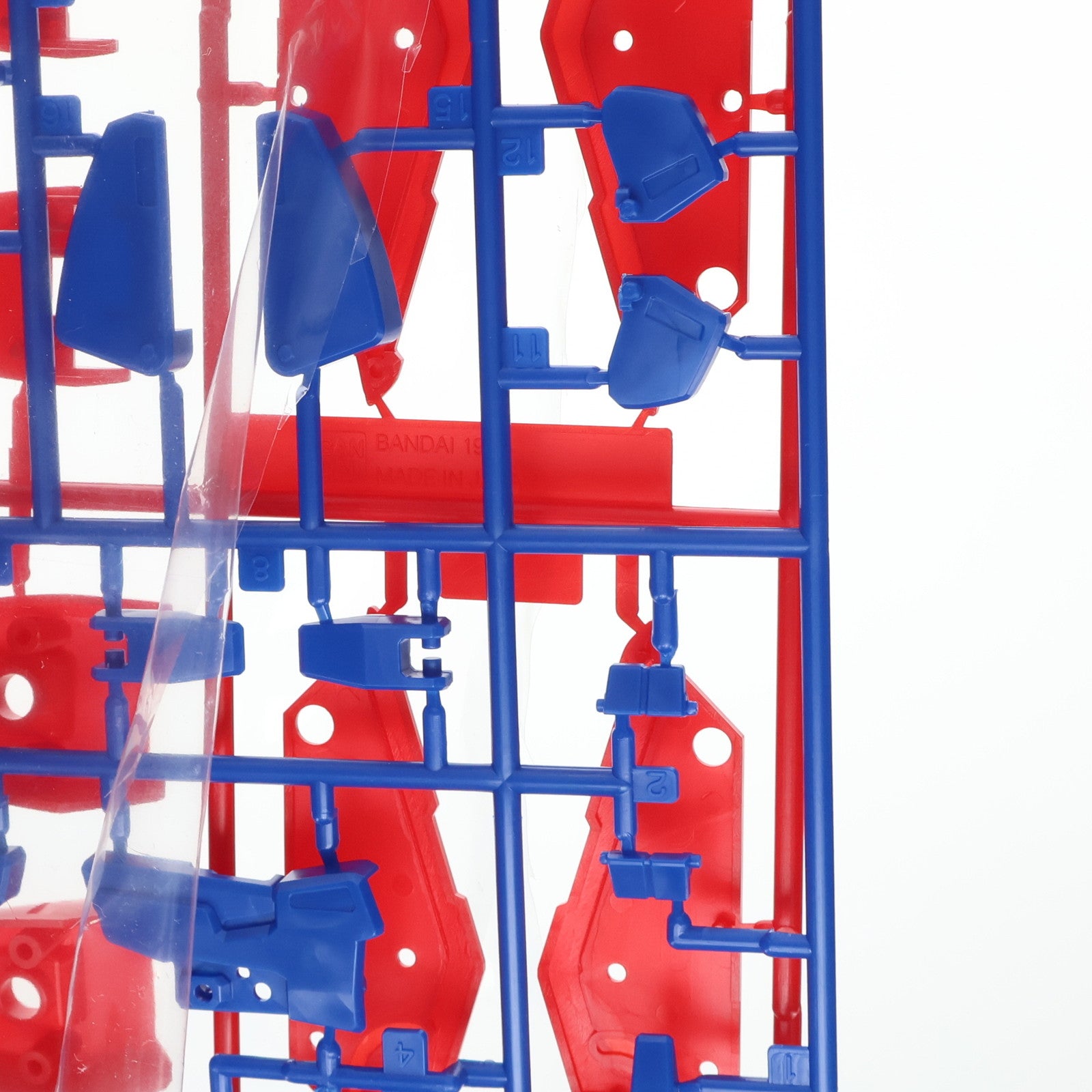 【中古即納】[PTM] MG 1/100 MSZ-006 ゼータガンダム 機動戦士Zガンダム プラモデル(0052673) バンダイ(20170802)