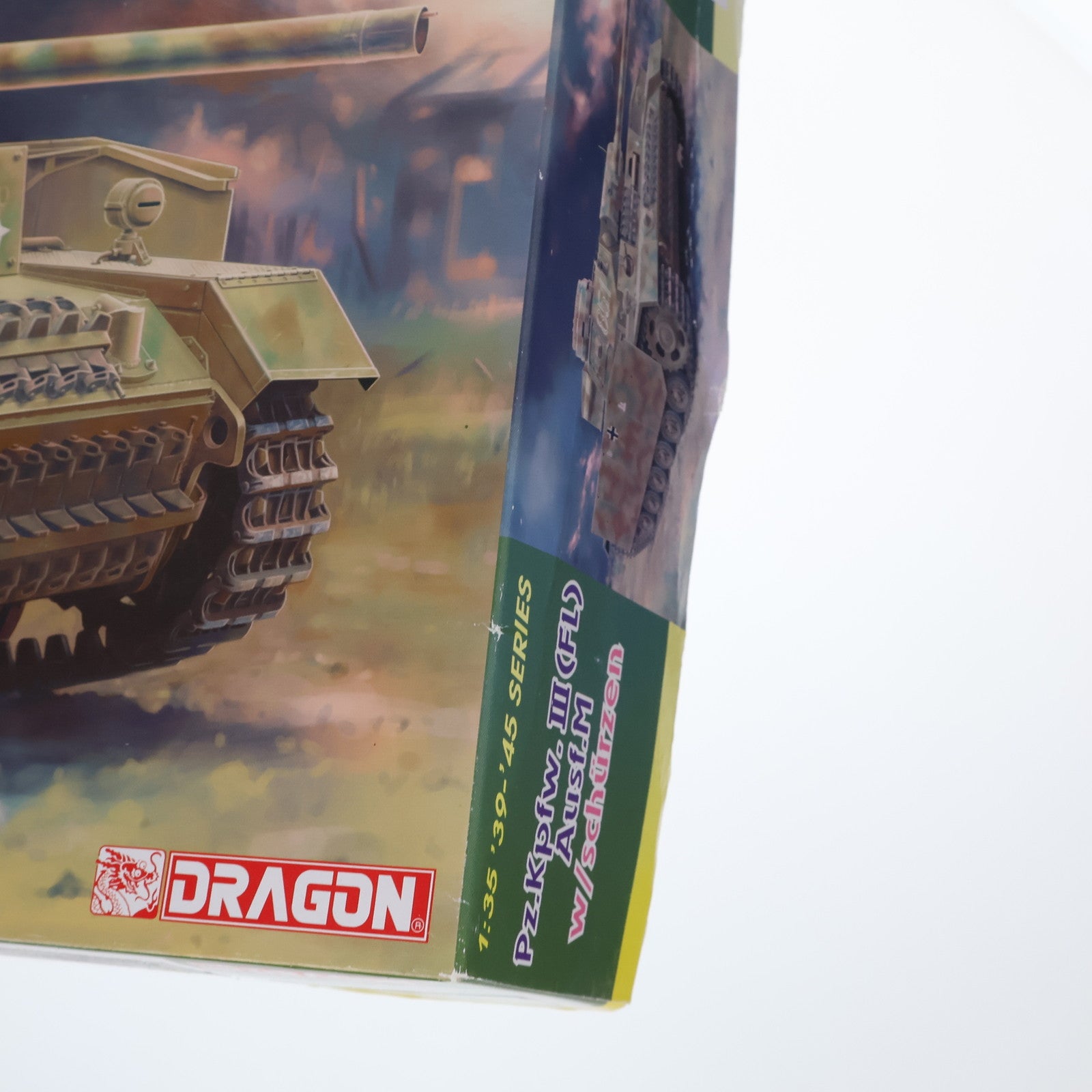 【中古即納】[PTM] 1/35 WW.II ドイツ軍 III号戦車(FI) M型 火炎放射戦車 w/シュルツェン プラモデル(CH6776) ドラゴン/サイバーホビー(20150111)