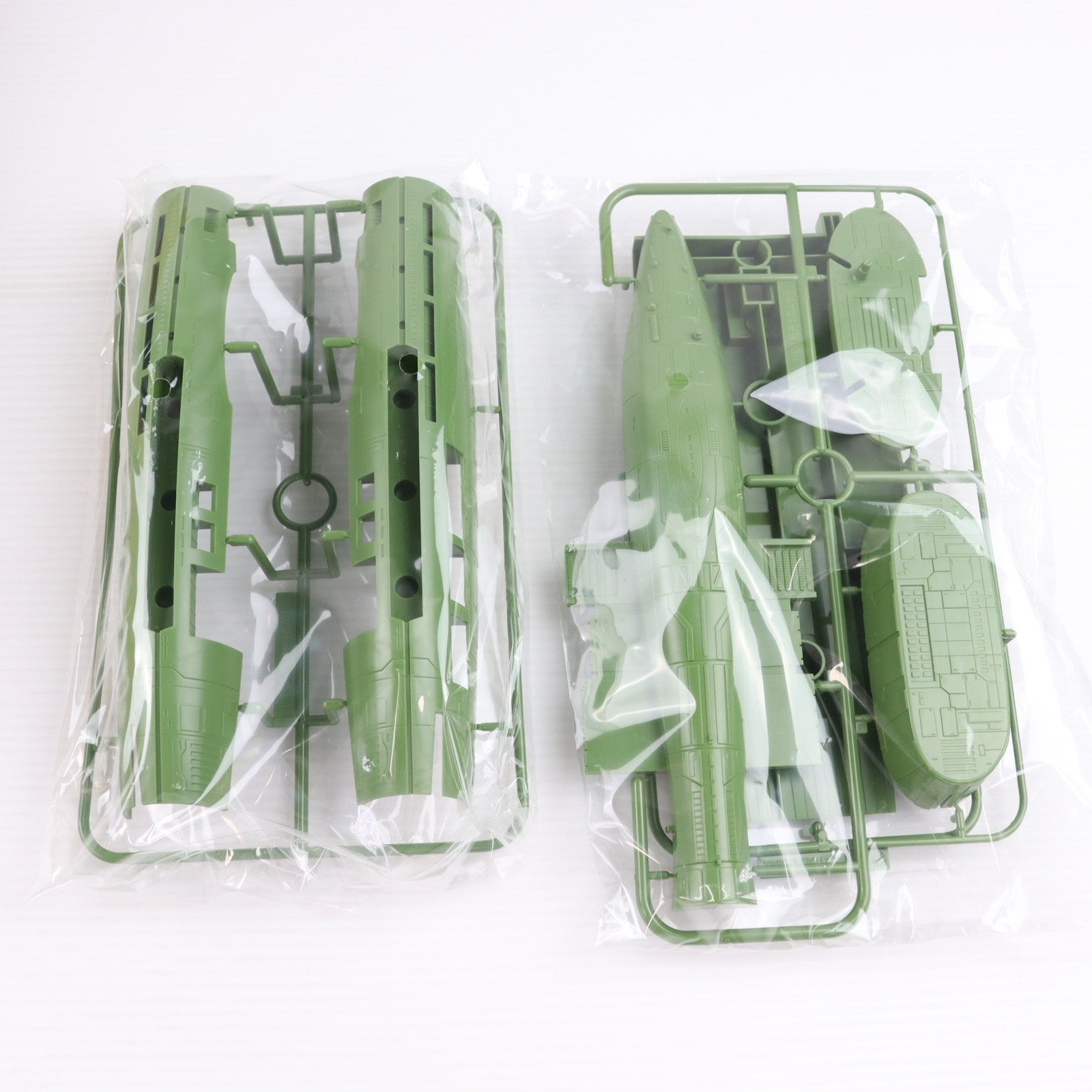 【中古即納】[PTM] ガンダムコレクションネオ 1/400 ムサイ級軽巡洋艦 機動戦士ガンダム プラモデル(0141033) バンダイ(20060226)