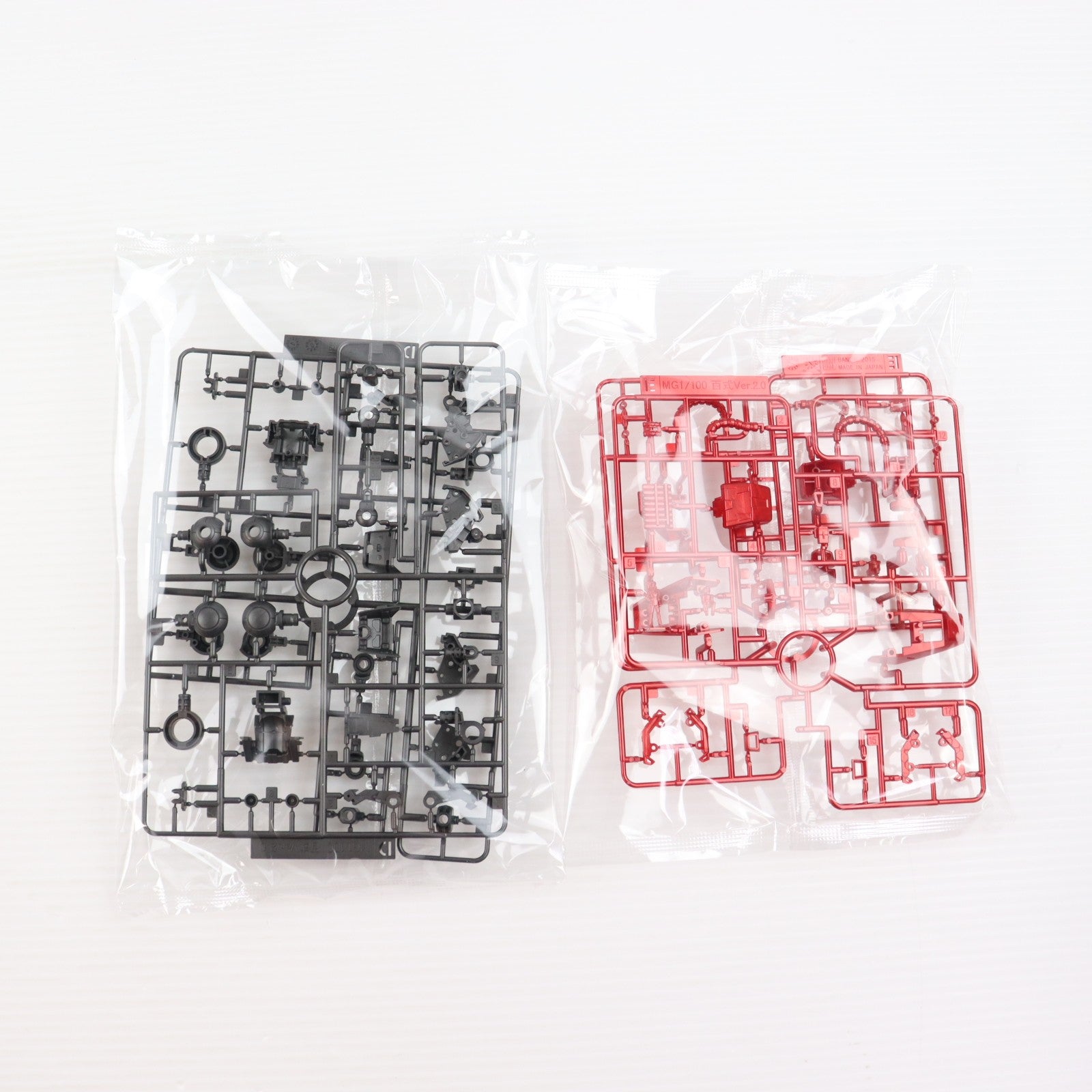 【中古即納】[PTM] ガンダムベース限定 MG 1/100 MSN-00100 百式 Ver.2.0[メカニカルコアメッキ] 機動戦士Zガンダム プラモデル(5069239) バンダイスピリッツ(20251025)