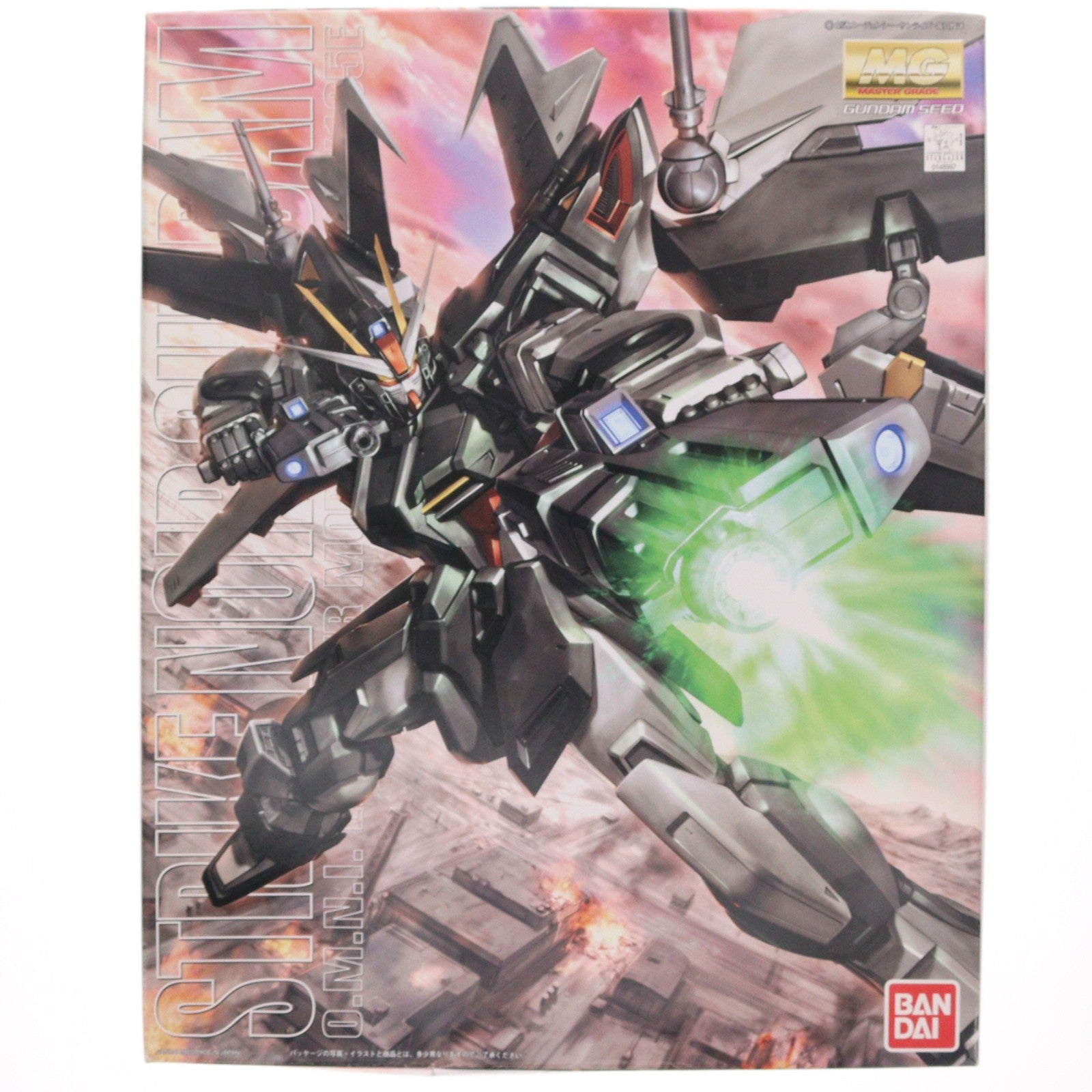 【中古即納】[PTM] MG 1/100 GAT-X105E ストライクノワールガンダム 機動戦士ガンダムSEED(シード) C.E.73 STARGAZER(スターゲイザー) プラモデル(0148997) バンダイ(20070331)