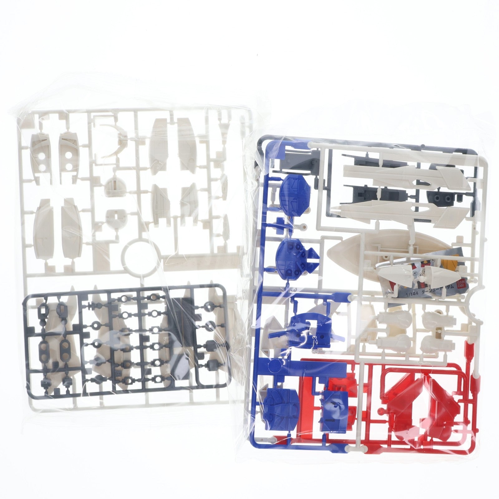 【中古即納】[PTM] 1/144 WD-M01 ∀ガンダム(ターンエーガンダム) シリーズ No.01 プラモデル(0072568) バンダイ(19991231)