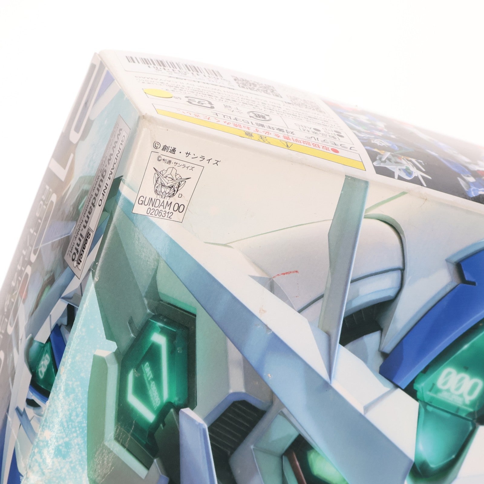 【中古即納】[PTM] RG 1/144 GNT-0000 ダブルオークアンタ 劇場版 機動戦士ガンダム00(ダブルオー) -A wakening of the Trailblazer- プラモデル(0206312) バンダイ(20160528)