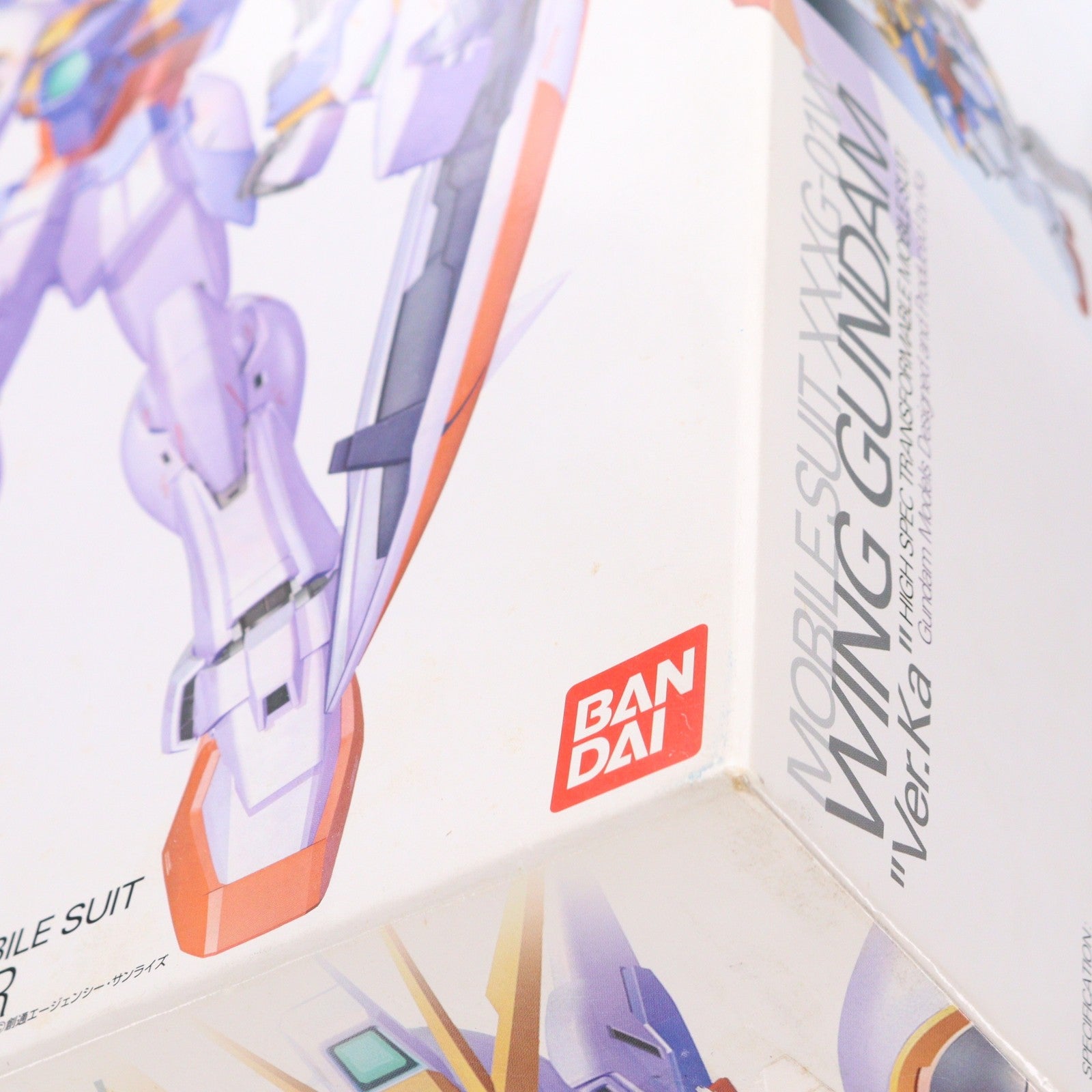 【中古即納】[PTM] MG 1/100 XXXG-01W ウイングガンダム(Ver.Ka) 新機動戦記ガンダムW(ウイング) プラモデル(0123714) バンダイ(20040331)