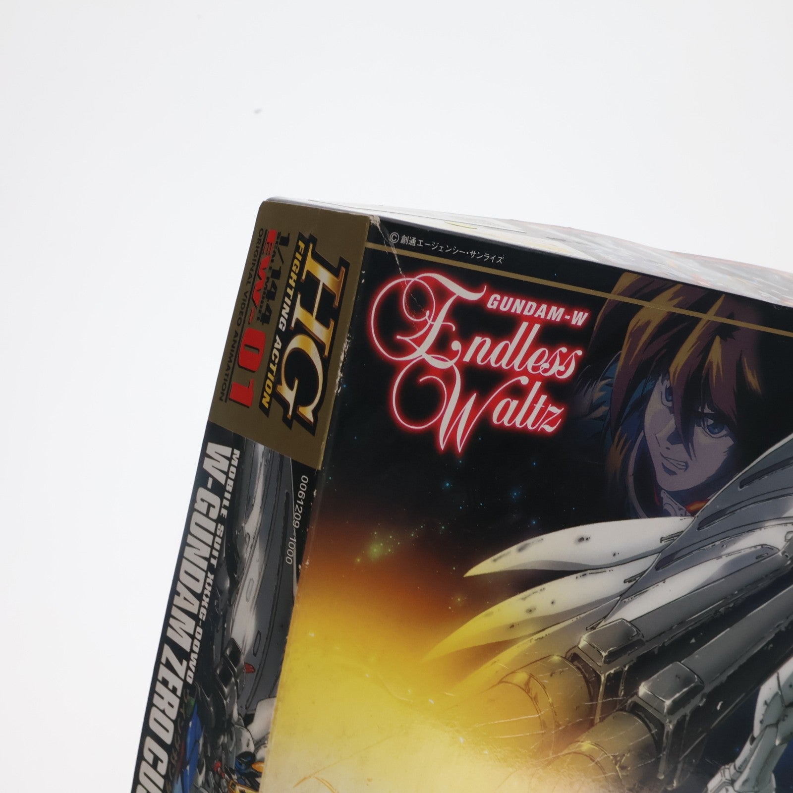 【中古即納】[PTM] HG 1/144 XXXG-00W0 ウイングガンダムゼロカスタム 新機動戦記ガンダムW Endless Waltz(エンドレスワルツ) プラモデル バンダイ(19980430)