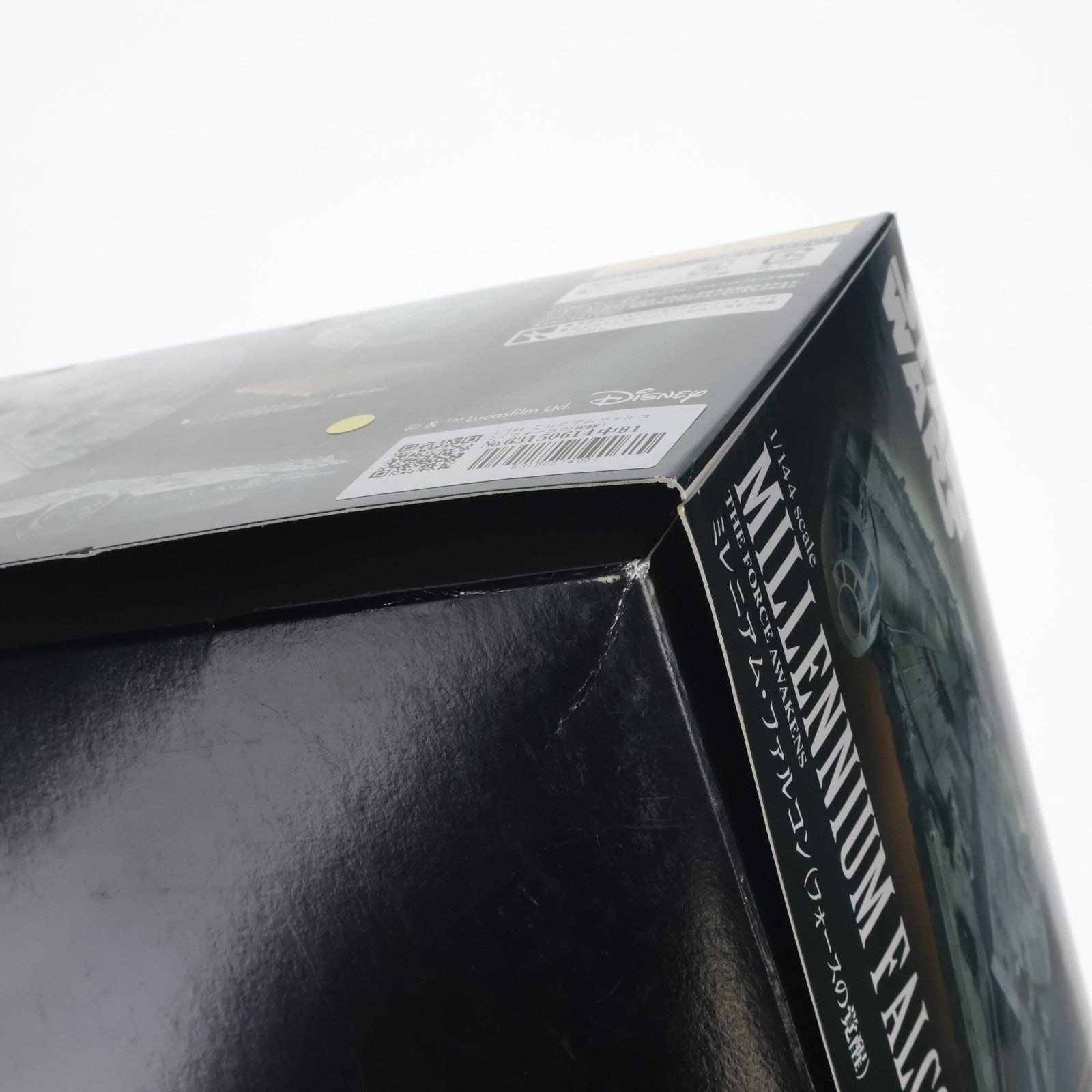 【中古即納】[PTM] 1/144 ミレニアムファルコン(フォースの覚醒) STAR WARS(スター・ウォーズ) プラモデル(202288) バンダイ(20151030)