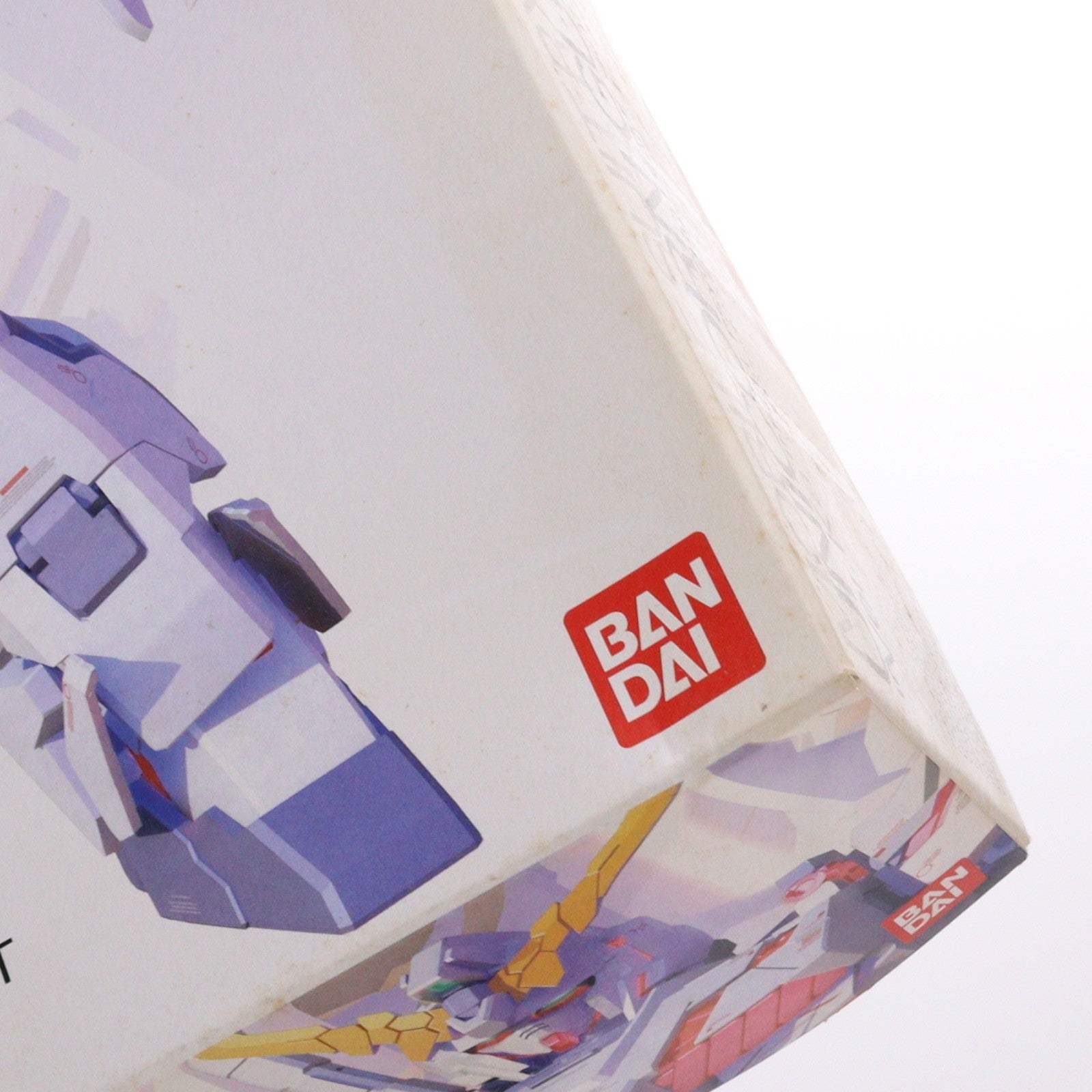 【中古即納】[PTM] MG 1/100 RX-0 ユニコーンガンダム Ver.Ka 機動戦士ガンダムUC(ユニコーン) プラモデル(0152245) バンダイ(20180330)