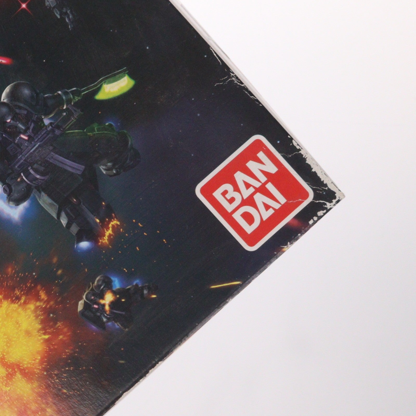 【中古即納】[PTM] MG 1/100 RX-0 ユニコーンガンダム 機動戦士ガンダムUC(ユニコーン) プラモデル(0162053) バンダイ(19991231)