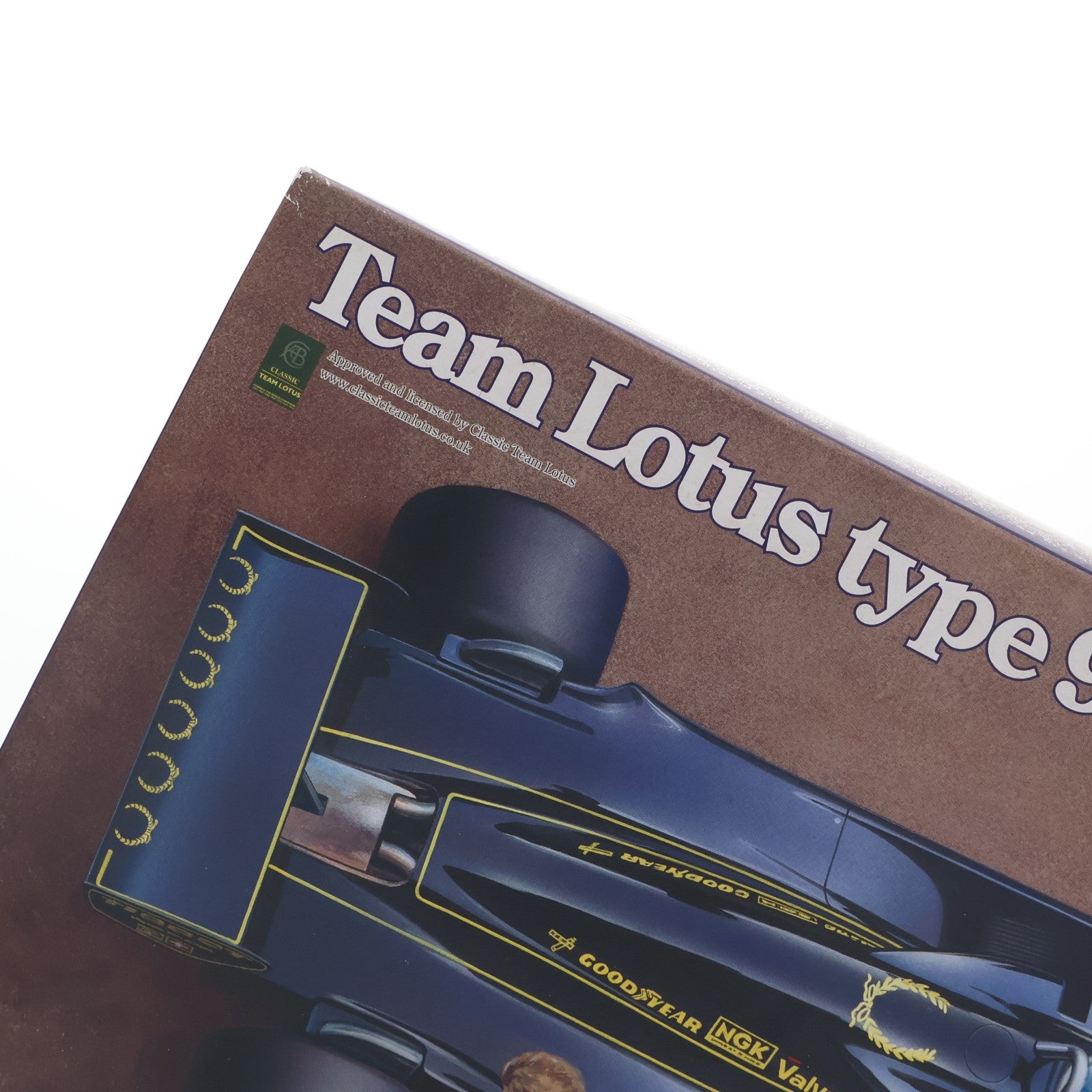 【中古即納】[PTM] 1/20 Team Lotus Type 91 1982 プラモデル(20012) EBBRO(エブロ)(20170121)