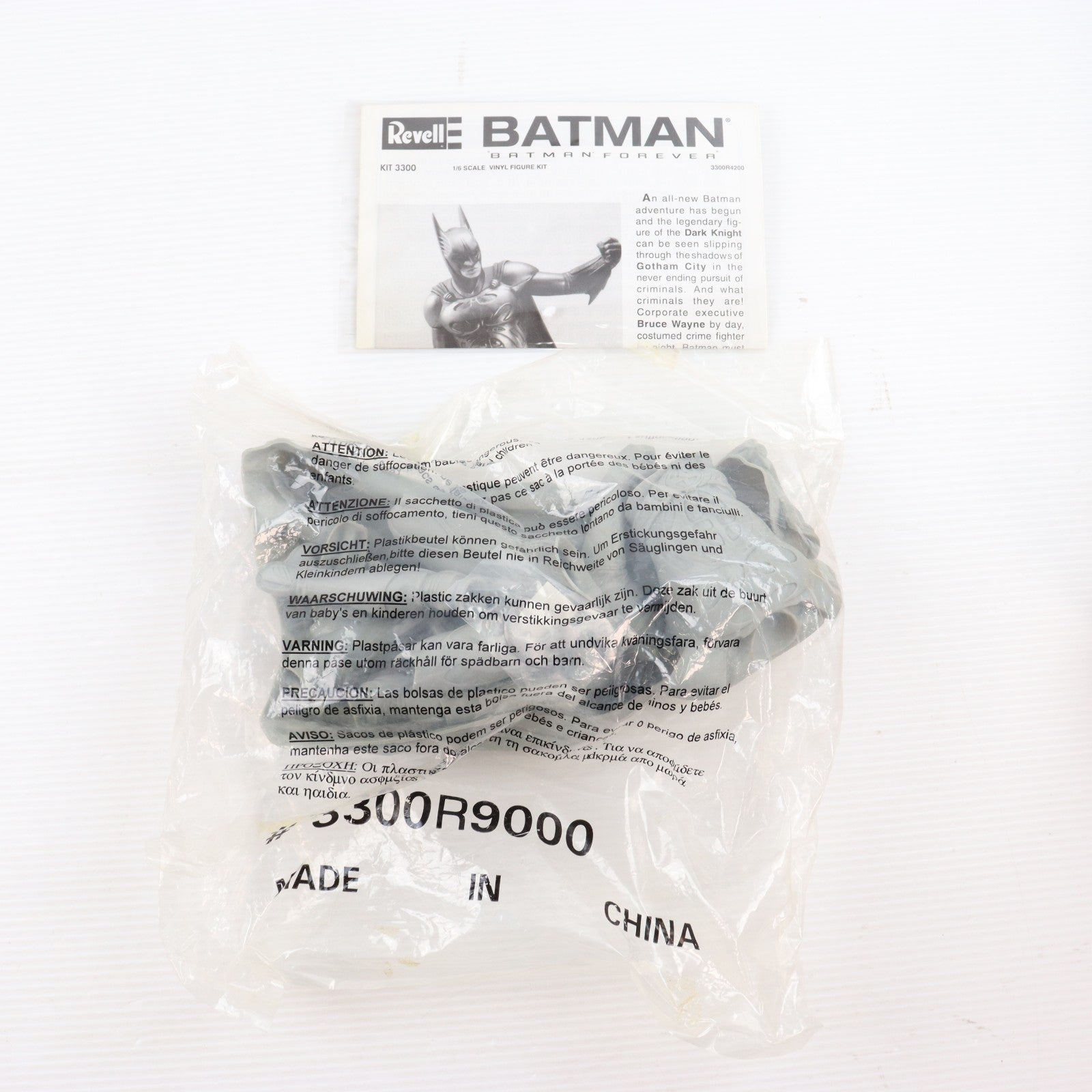 【中古即納】[SFT] バットマン フィギュア バットマン フォーエヴァー 1/6 ソフビキット Revell(レベル)(19991231)