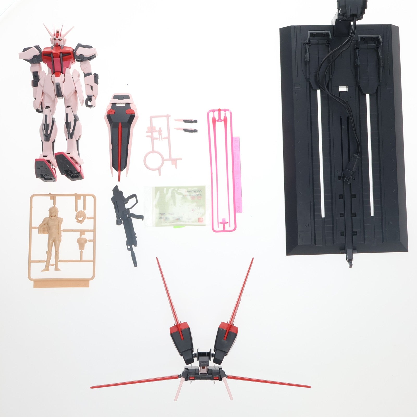 【中古即納】[PTM] MG 1/100 MBF-02 ストライクルージュ 機動戦士ガンダムSEED(シード) プラモデル(0129450) バンダイ(20040930)