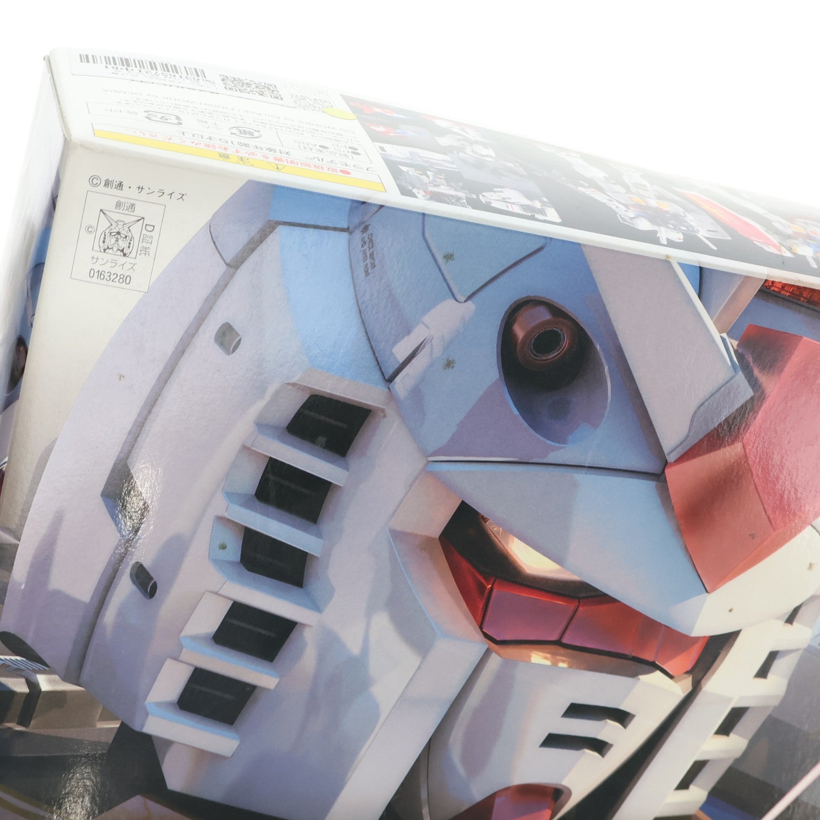 【中古即納】[PTM] (「ガンプラ30th」ロゴ有り) RG 1/144 RX-78-2 ガンダム 機動戦士ガンダム プラモデル バンダイ(20100724)