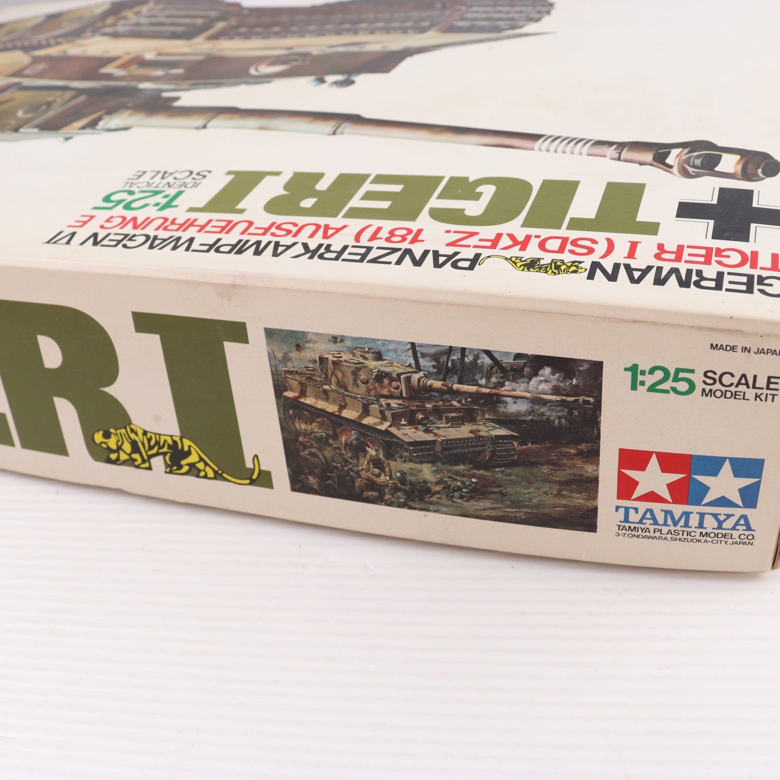 【中古即納】[PTM] デラックスシリーズ No.11 1/25 ドイツ陸軍重戦車 タイガーI型 定価4800円版 ディスプレイモデル プラモデル(30611) タミヤ(19991231)