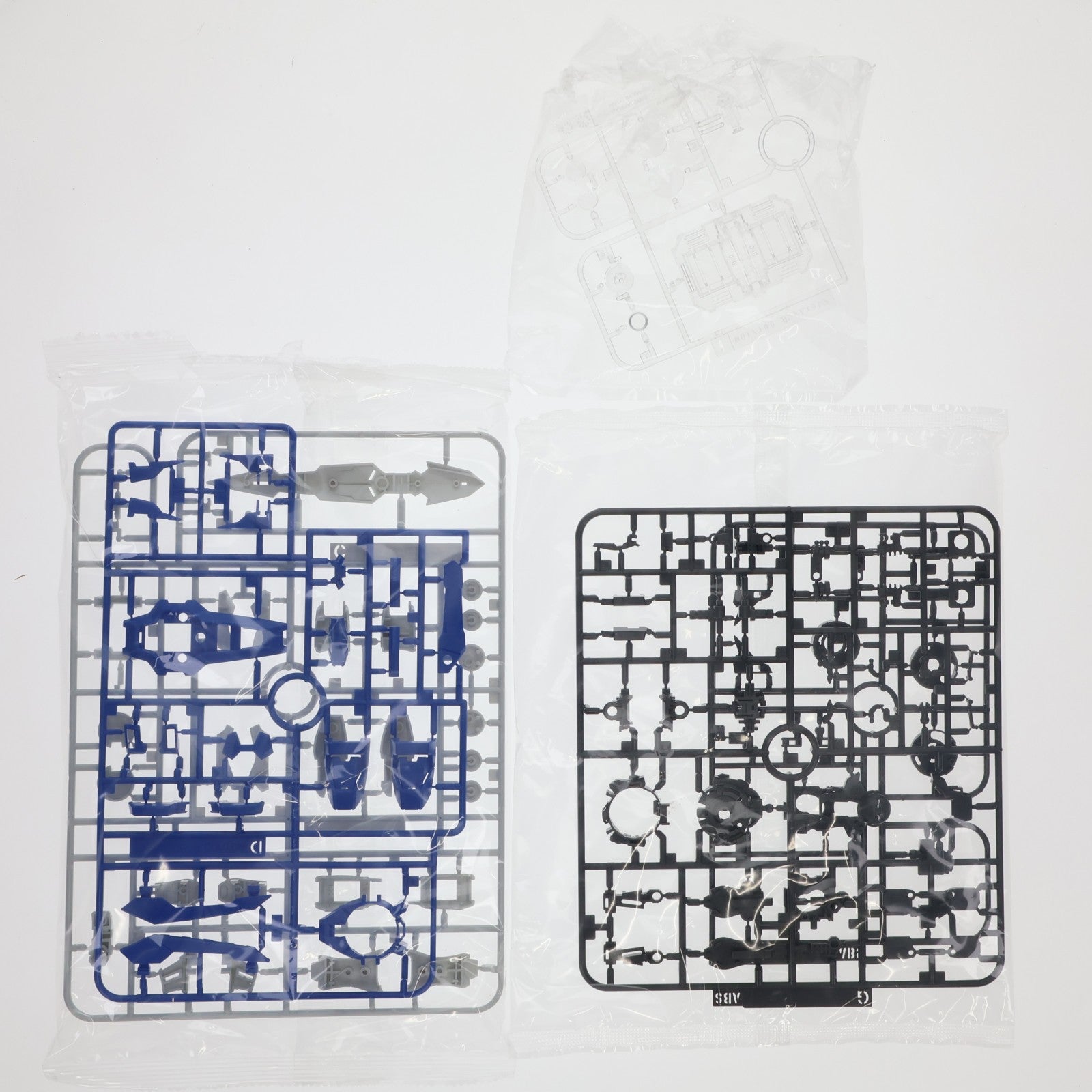【中古即納】[PTM] MG 1/100 GN-001 ガンダムエクシア イグニッションモード 初回限定価格版 機動戦士ガンダム00(ダブルオー) プラモデル(0160226) バンダイ(20090731)
