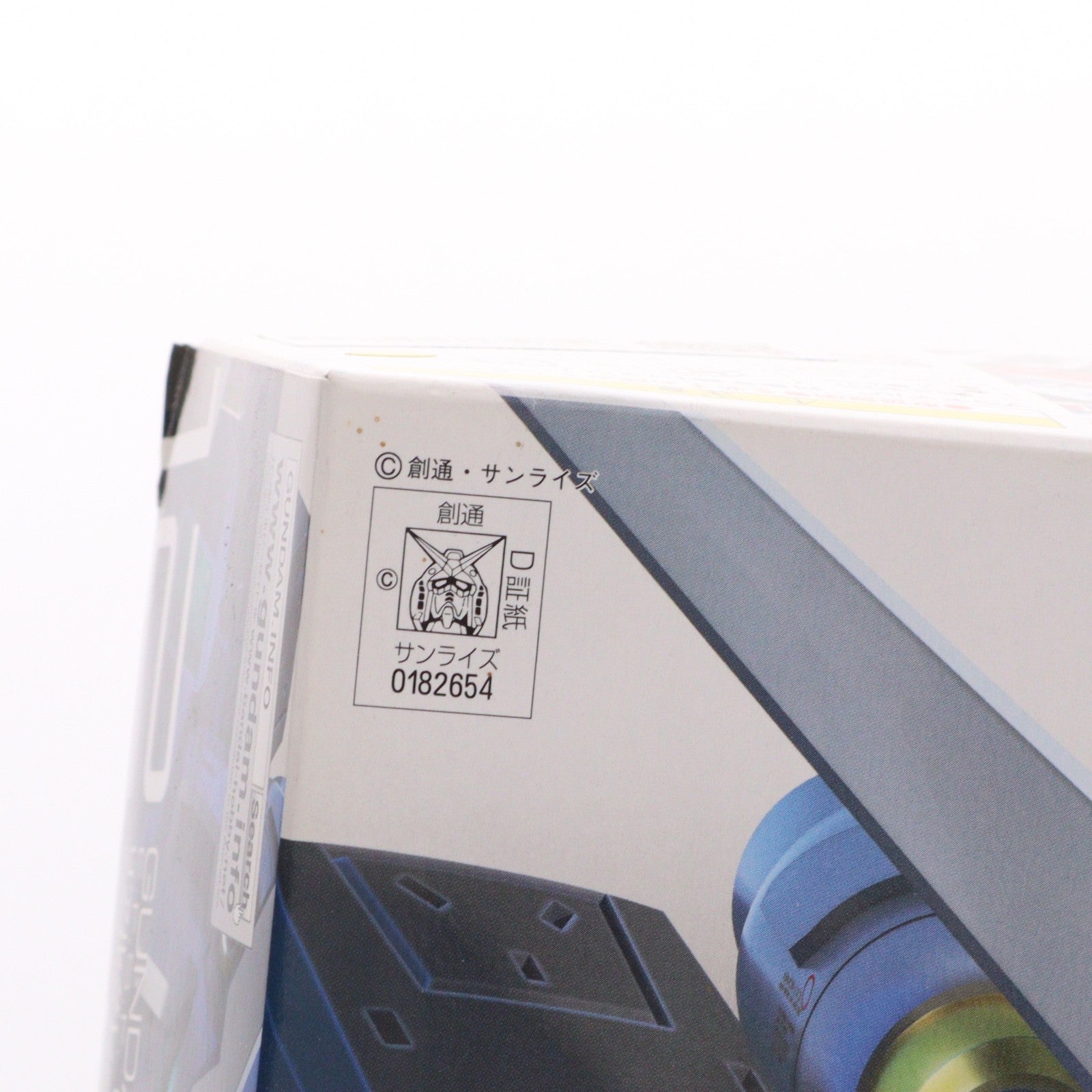【中古即納】[PTM] RG 1/144 RX-78 GP-01 ガンダム試作1号機 ゼフィランサス 機動戦士ガンダム0083 STARDUST MEMORY(スターダストメモリー) プラモデル(0182654) バンダイ(20130731)
