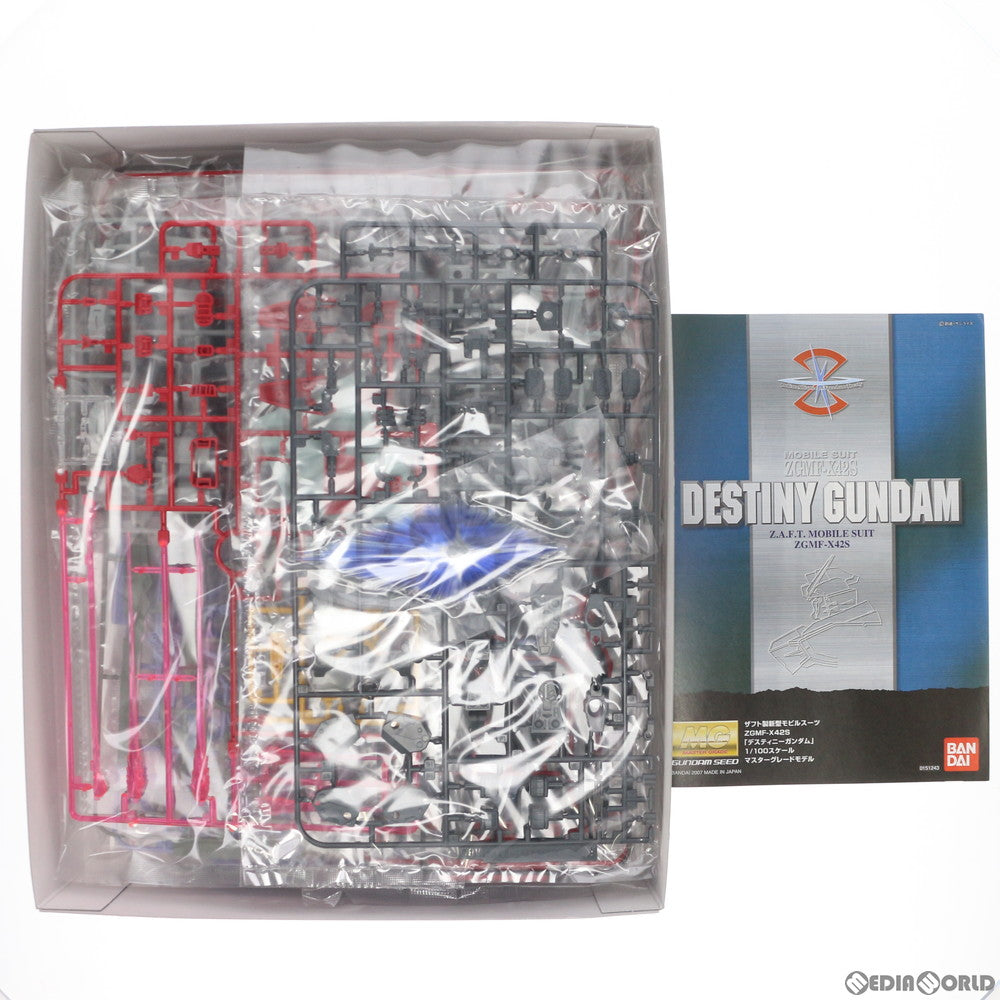 【中古即納】[PTM] MG 1/100 ZGMF-X42S デスティニーガンダム 機動戦士ガンダムSEED DESTINY(シード デスティニー) プラモデル(0151243) バンダイ(20170624)