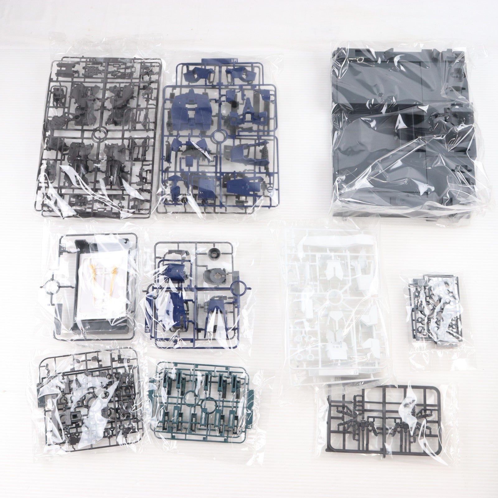 【中古即納】[PTM] PG 1/60 RX-0 ユニコーンガンダム 機動戦士ガンダムUC(ユニコーン) プラモデル(0194365) バンダイ(20171224)