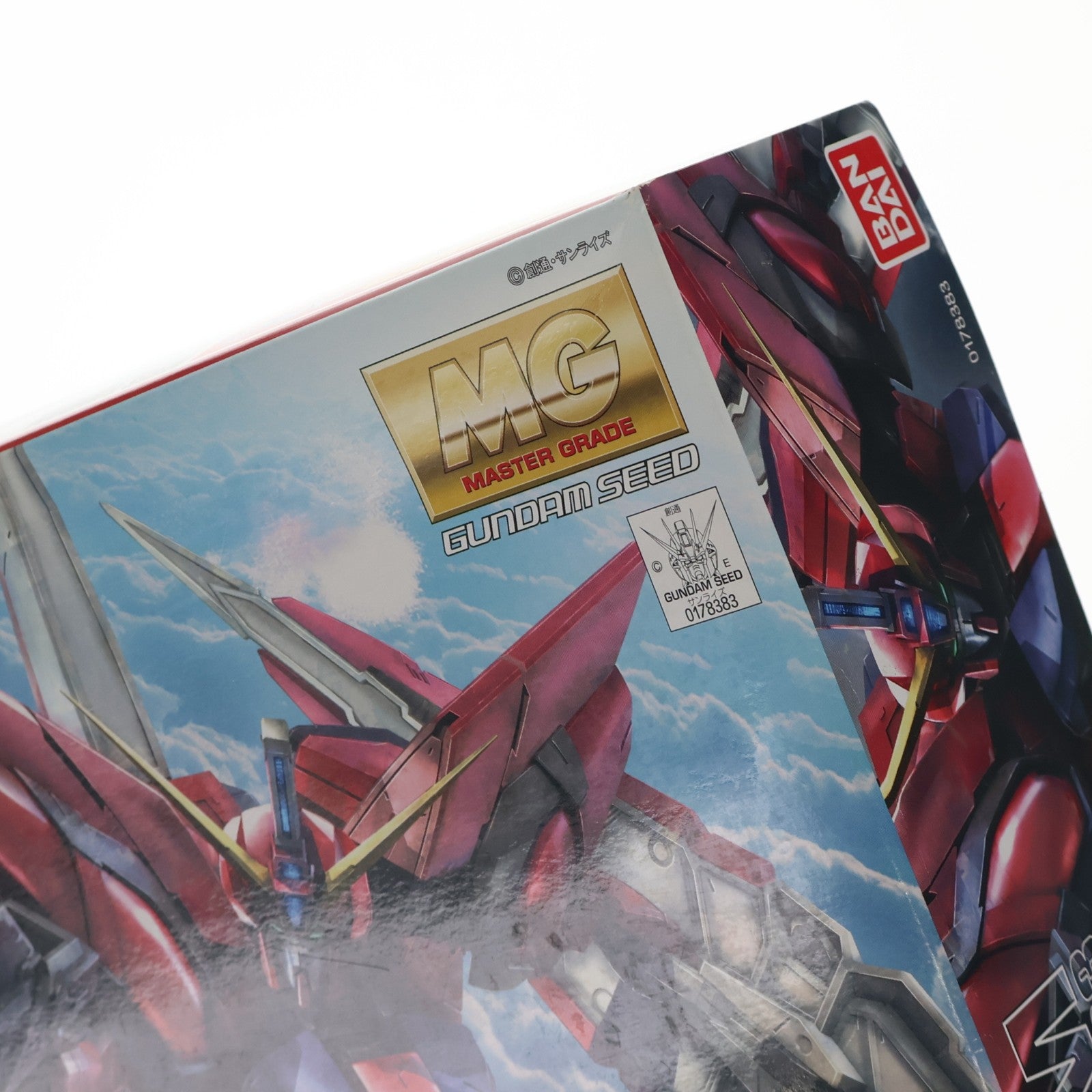 【中古即納】[PTM] MG 1/100 GAT-X303 イージスガンダム 機動戦士ガンダムSEED(シード) プラモデル(0178383) バンダイ(20121027)