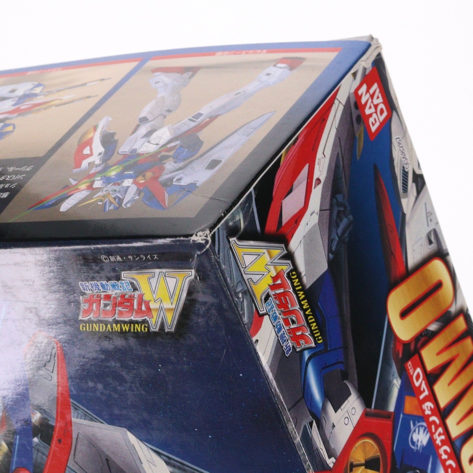 【中古即納】[PTM] 1/60 XXXG-00W0 ウイングガンダム0(ゼロ) 新機動戦記ガンダムW(ウィング) プラモデル(0048287) バンダイ(19951031)