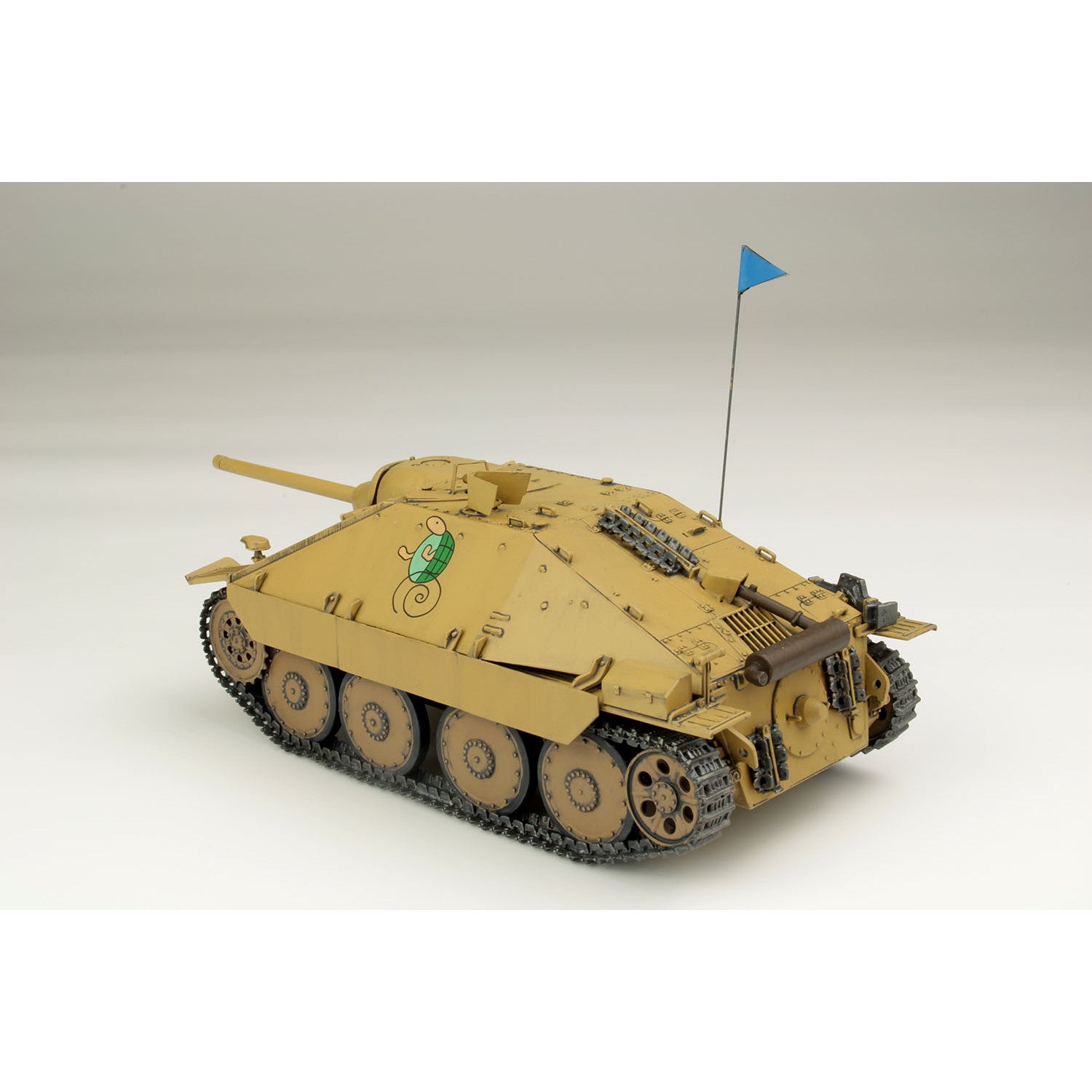 【中古即納】[PTM] 1/35 38(t)改(ヘッツァー仕様)カメさんチーム 10周年をお祝いするよ! ガールズ&パンツァー最終章 プラモデル(GP-78) プラッツ(20221021)