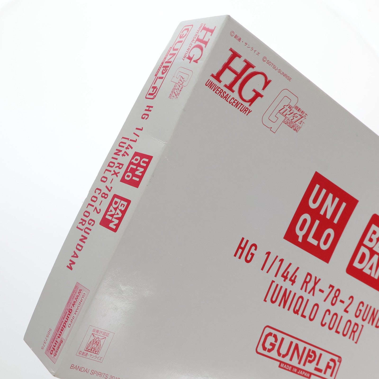 【中古即納】[PTM] HG 1/144 RX-78 ガンダム 機動戦士ガンダム40周年記念 ユニクロ UTオリジナル限定 ガンプラプレゼント景品 プラモデル(5057375) バンダイスピリッツ(20200331)