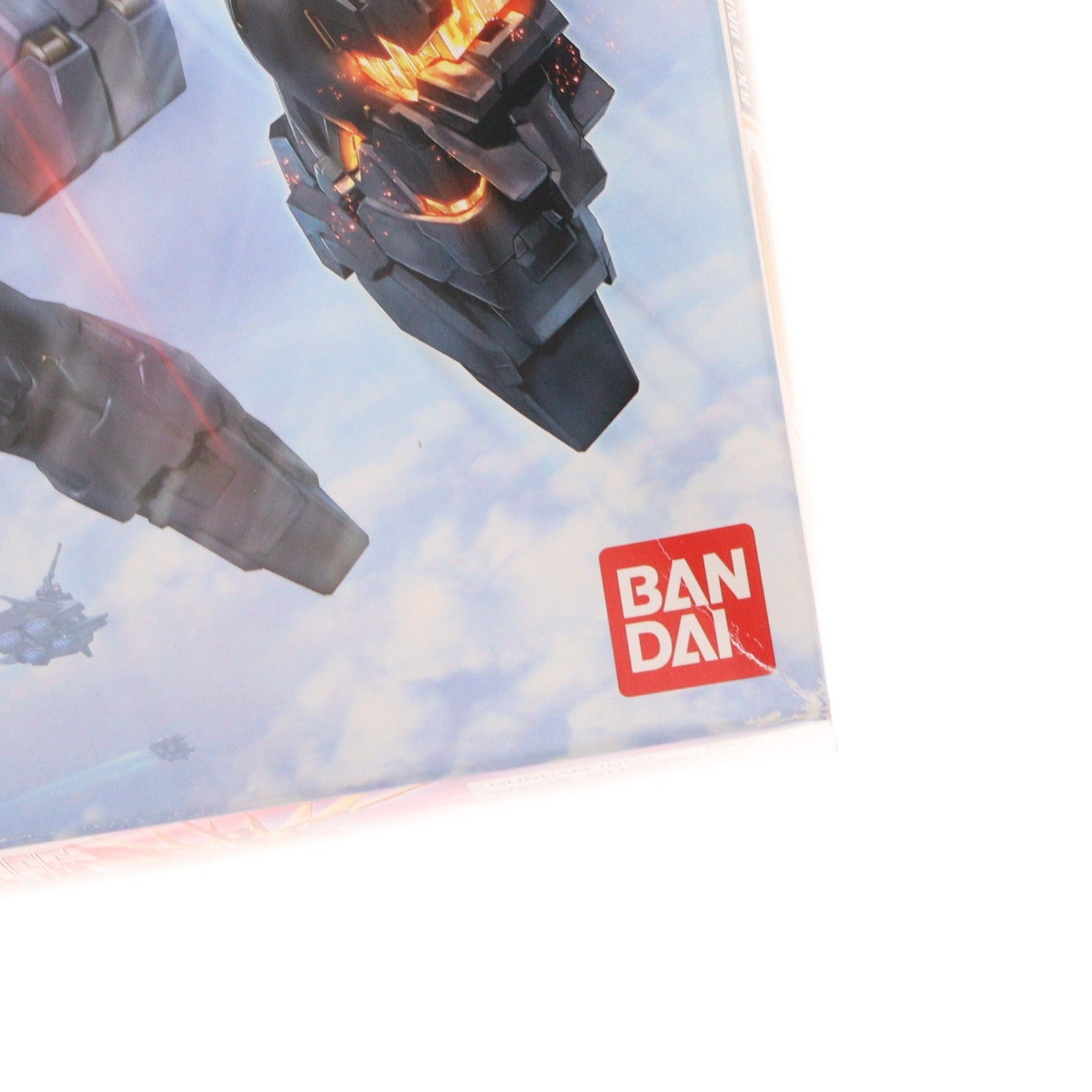 【中古即納】[PTM] MG 1/100 RX-0 ユニコーンガンダム2号機 バンシィ 機動戦士ガンダムUC(ユニコーン) プラモデル(0175316) バンダイ(20120324)