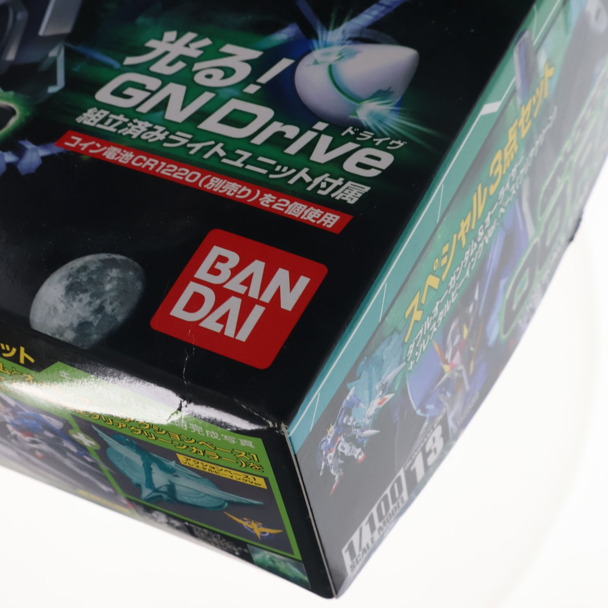 【中古即納】[PTM] 1/100 GN-0000+GNR-010 ダブルオーライザー(ダブルオーガンダム&オーライザー+ソレスタルビーイングVer.ベース クリアグリーン) スペシャル3点セット 機動戦士ガンダム00(ダブルオー) プラモデル(0156889) バンダイ(20081231)