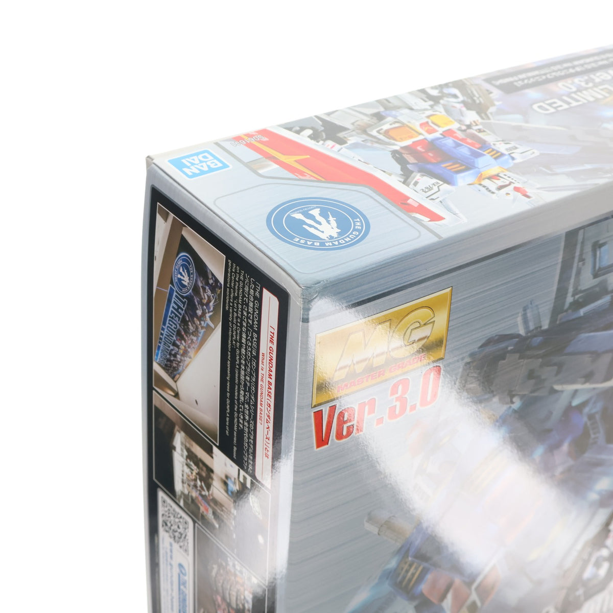 【中古即納】[PTM] ガンダムべース限定 MG 1/100 RX-78-2 ガンダム Ver.3.0 チタニウムフィニッシュ 機動戦士ガンダム プラモデル(5061641) バンダイスピリッツ(20210807)