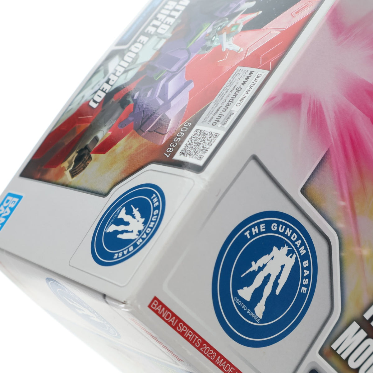 【中古即納】[PTM] ガンダムベース限定 HG 1/144 AMS-123X-X ムーンガンダム(ロング・ライフル装備) 機動戦士MOONガンダム プラモデル(5065387) バンダイスピリッツ(20230610)