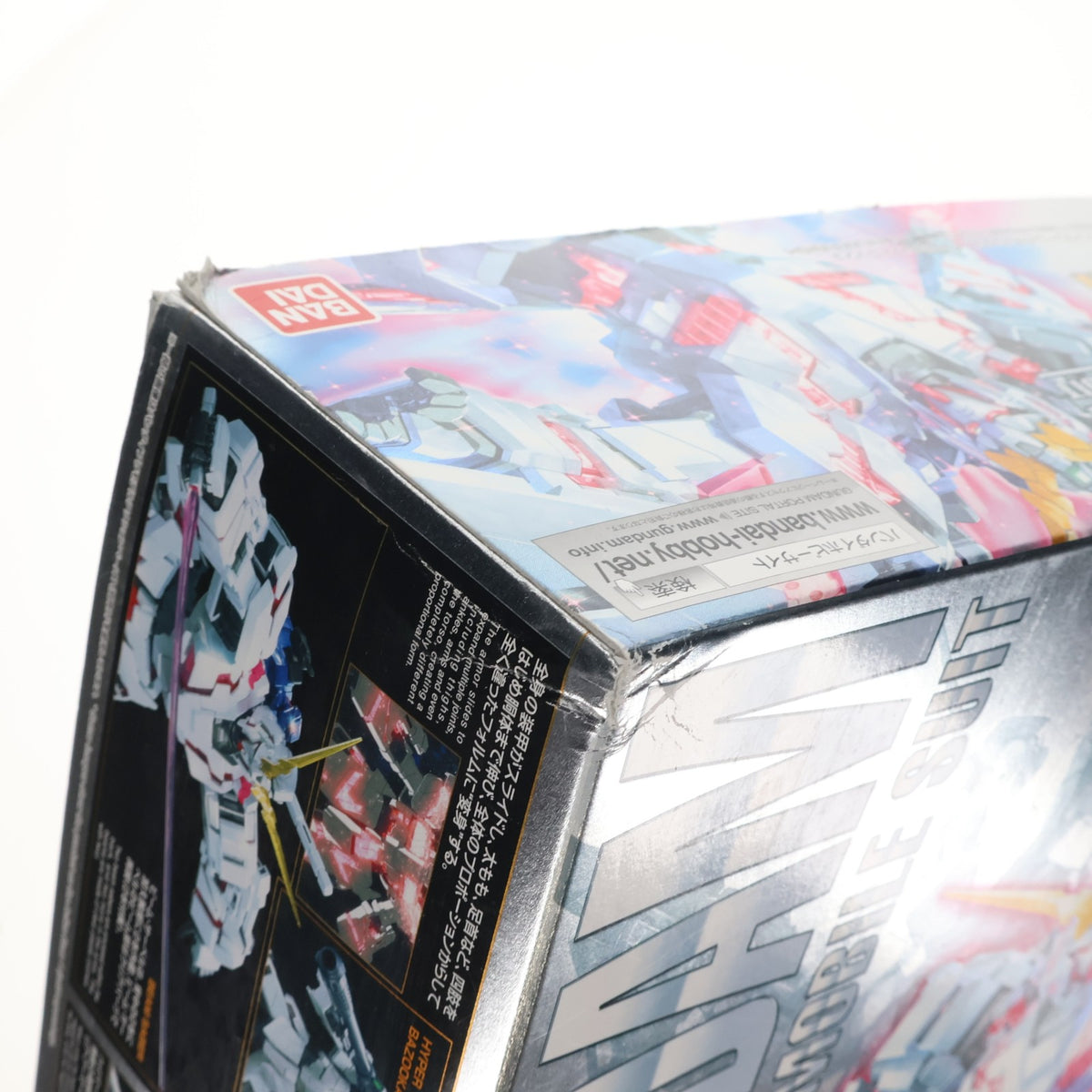 【中古即納】[PTM] MG 1/100 ユニコーンガンダム チタニウムフィニッシュ(レッド/グリーンフレーム ツインフレームエディション) 機動戦士ガンダムUC(ユニコーン) プラモデル バンダイ(19991231)