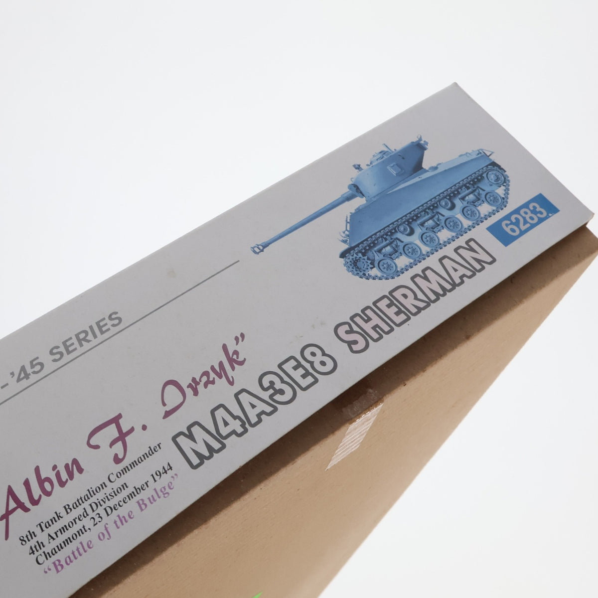 【中古即納】[PTM] '39-'45 SERIES 1/35 Albin F. Irzyk M4A3E8 SHERMAN Dragon Expo'05 プラモデル(6283) DRAGON(ドラゴン)(19991231)