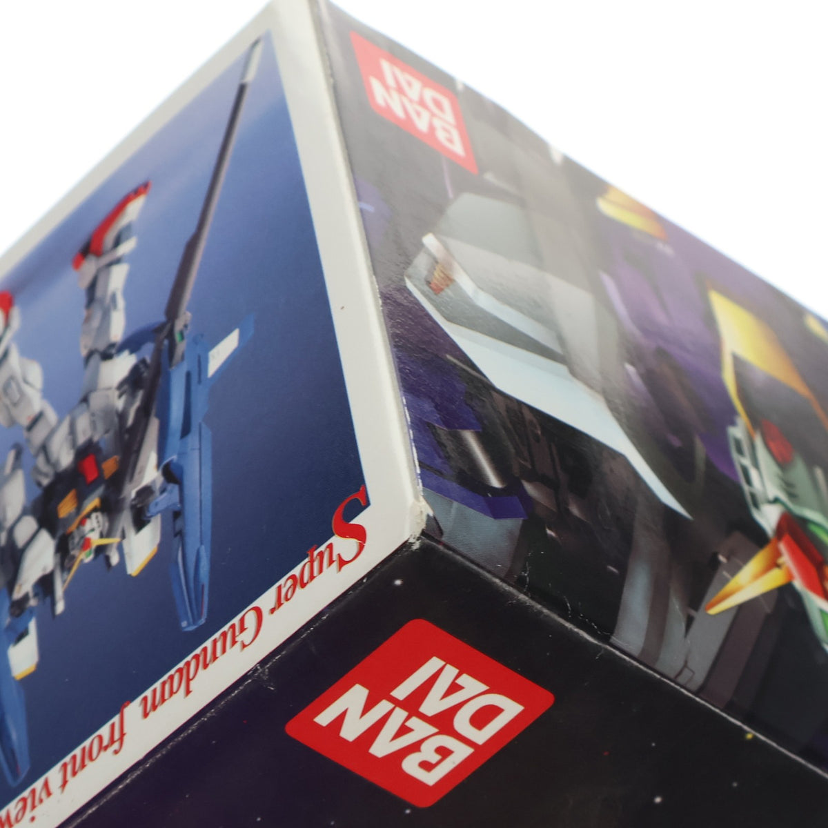 【中古即納】[PTM] MG 1/100 FXA-05D + RX-178 スーパーガンダム 反地球連邦政府組織(エゥーゴ) 試作型モビルスーツ支援戦闘機装備型 機動戦士Zガンダム プラモデル(0071420) バンダイ(20170421)