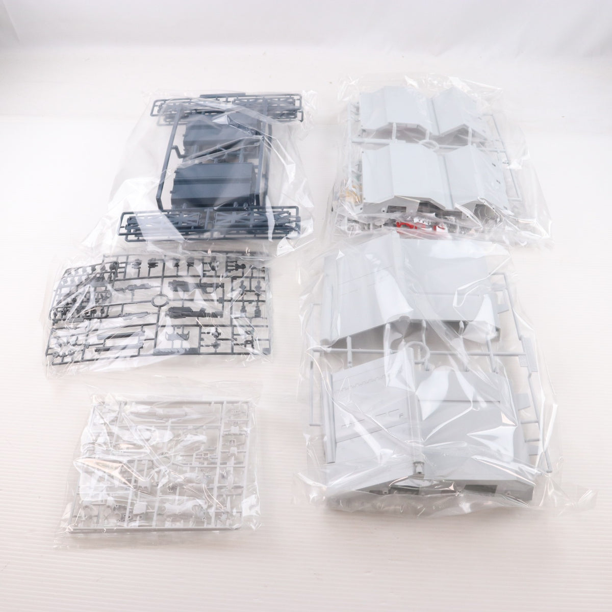 【中古即納】[PTM] HGUC 1/144 RX-78GP03 デンドロビウム 機動戦士ガンダム0083 STARDUST MEMORY(スターダストメモリー) プラモデル(5066134) バンダイスピリッツ(20231215)