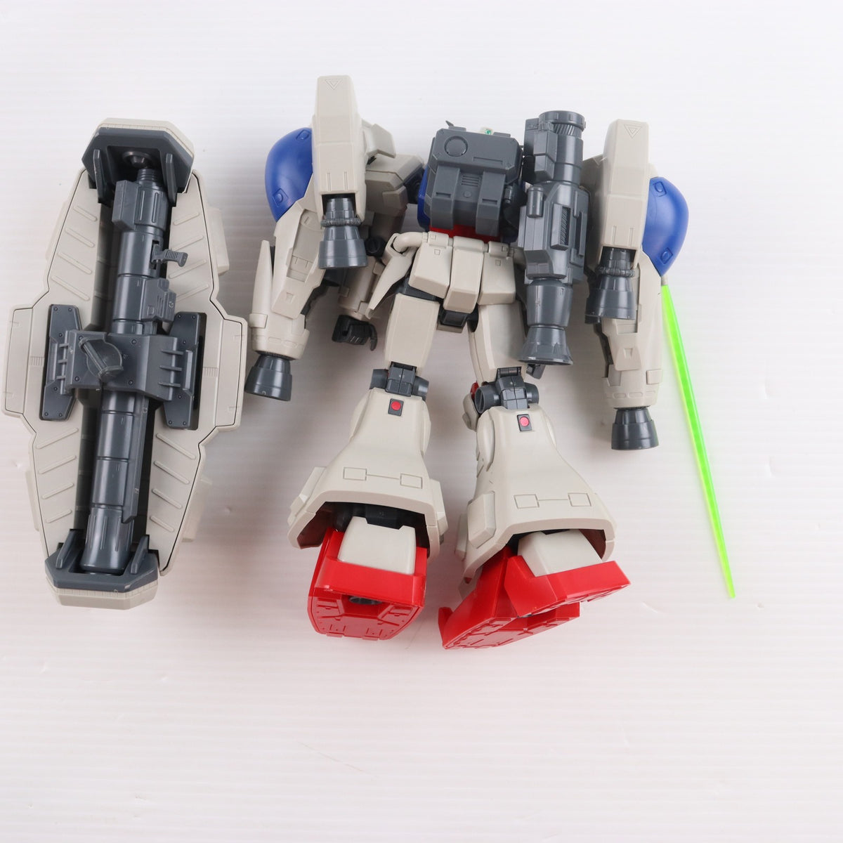 【中古即納】[PTM] MG 1/100 RX-78GP02A ガンダム試作2号機(サイサリス) 機動戦士ガンダム0083 STARDUST MEMORY(スターダストメモリー) プラモデル(0061220) バンダイ(19980601)