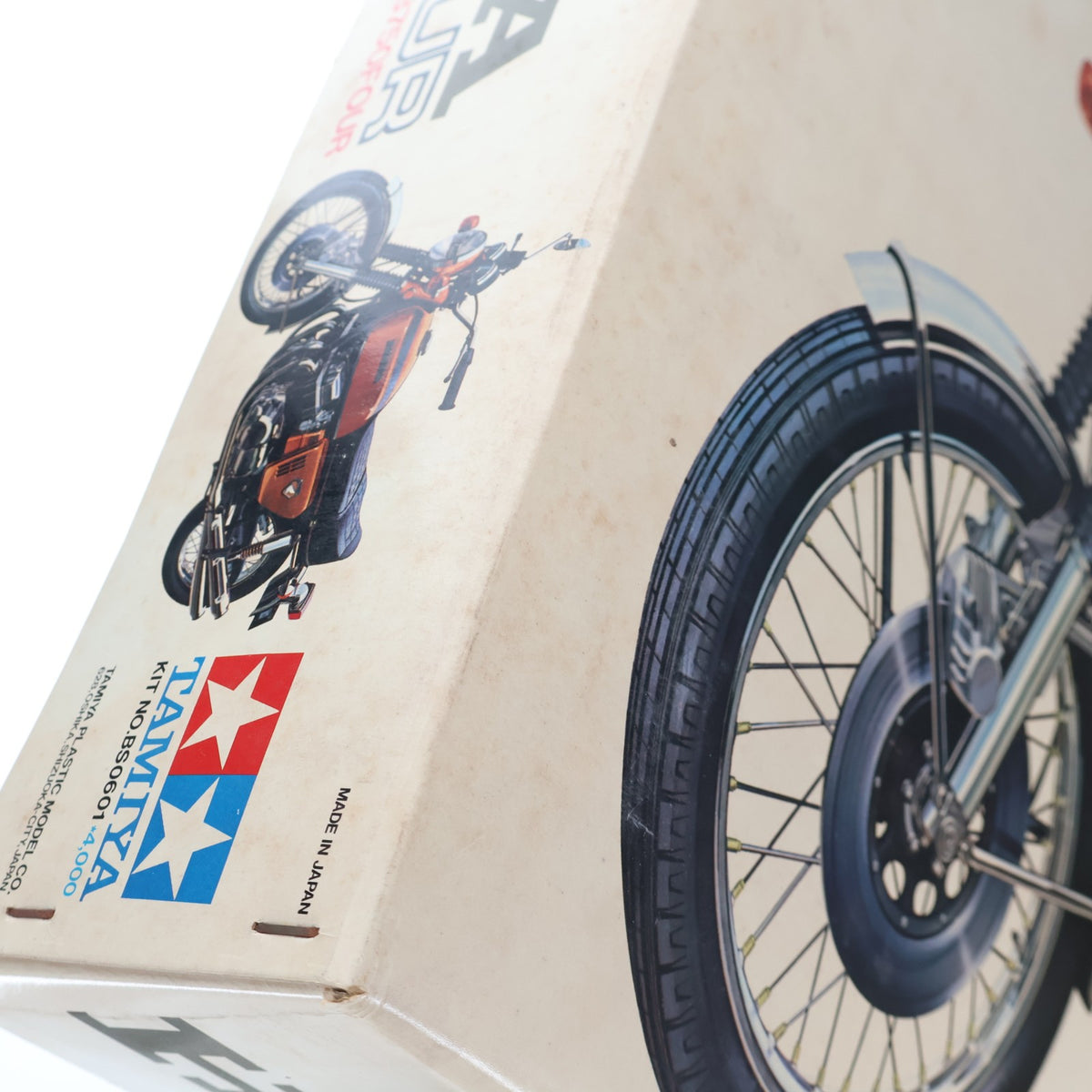 【中古即納】[PTM] オートバイシリーズ No.1 1/6 ホンダ ドリーム CB750 FOUR ディスプレイモデル プラモデル(BS0601) タミヤ(19991231)