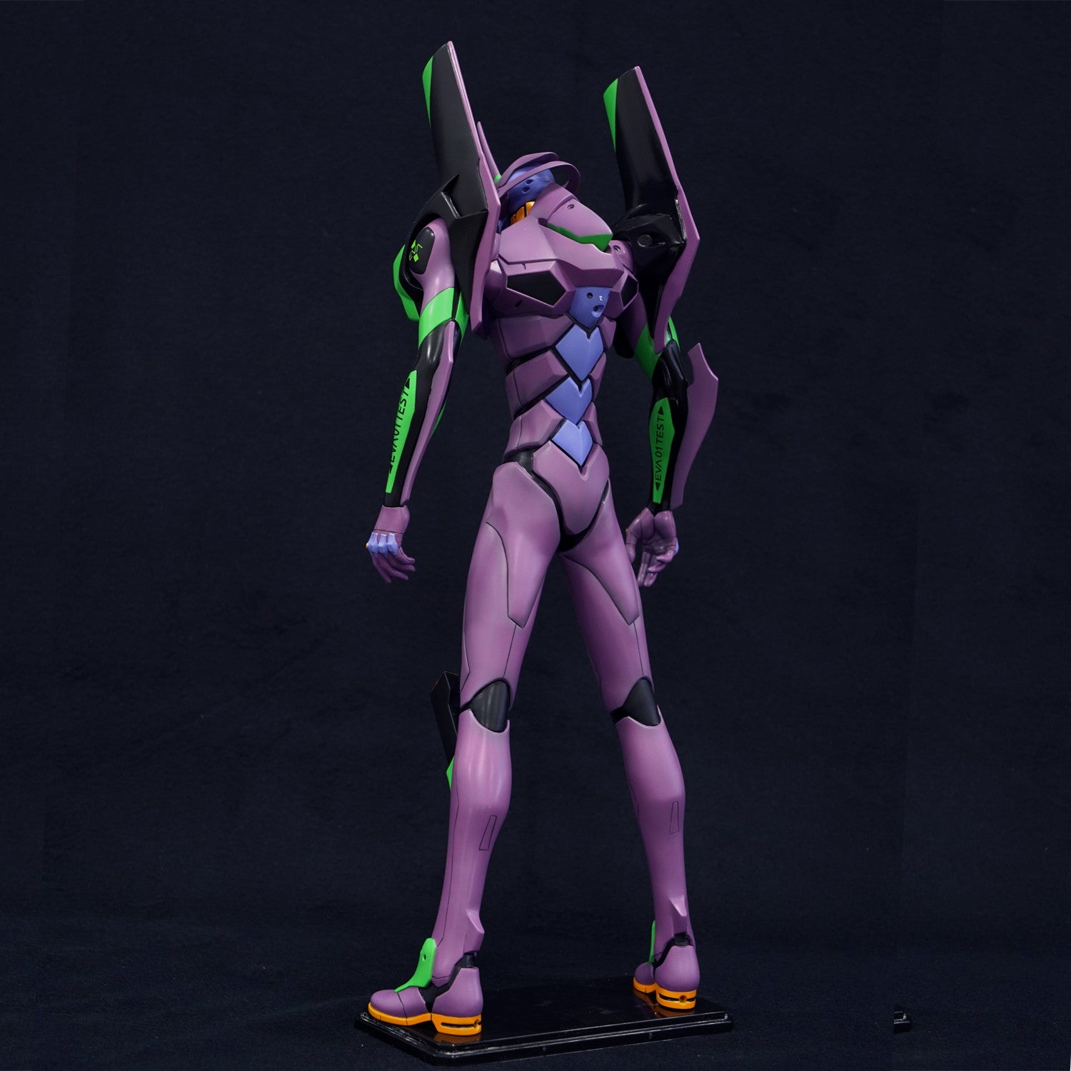 003.jpg