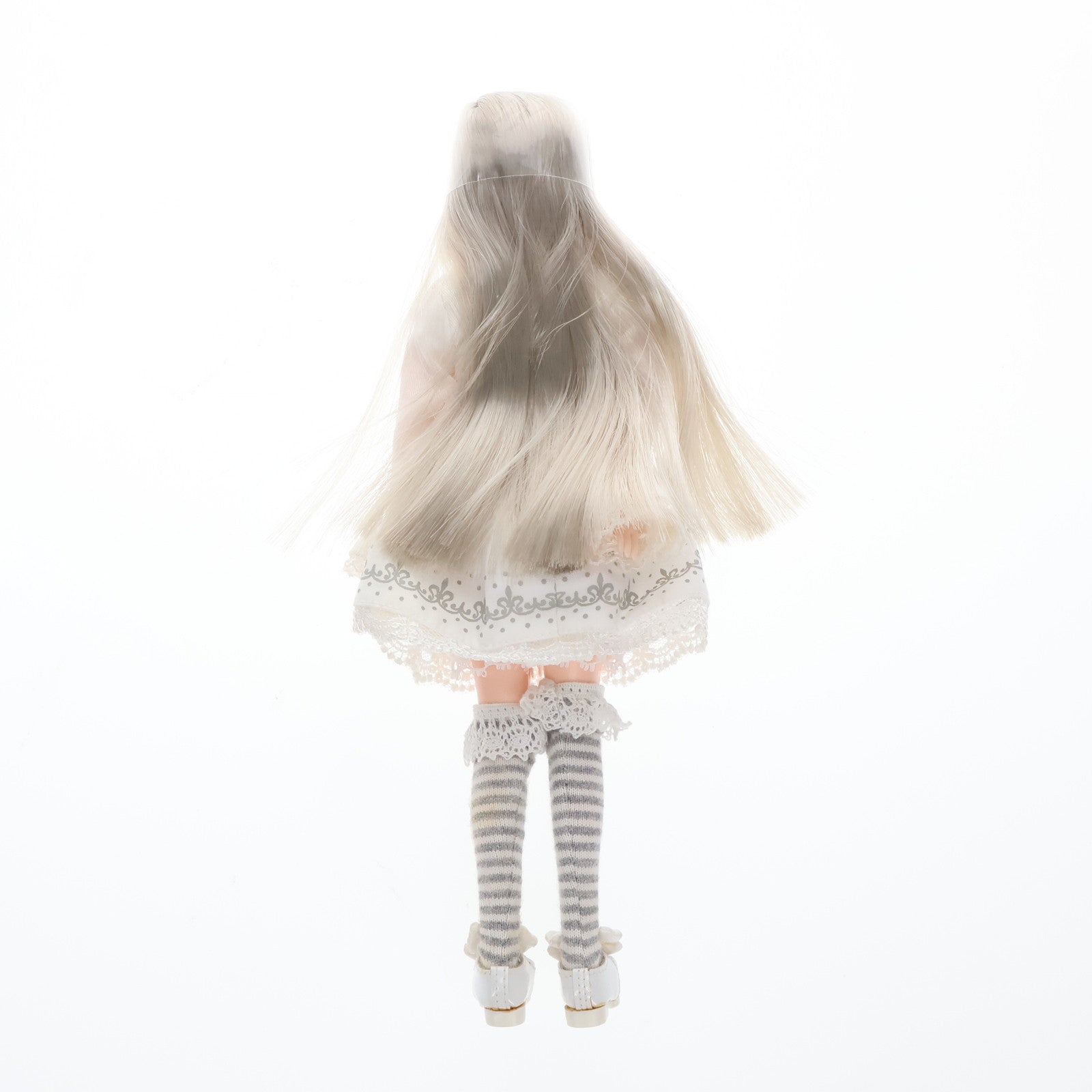 【中古即納】[DOL] えっくす☆きゅーと ふぁみりー ニナ/Secret Little Wonderland 完成品 ドール(AOD018-SLN) アゾンインターナショナル(20100226)