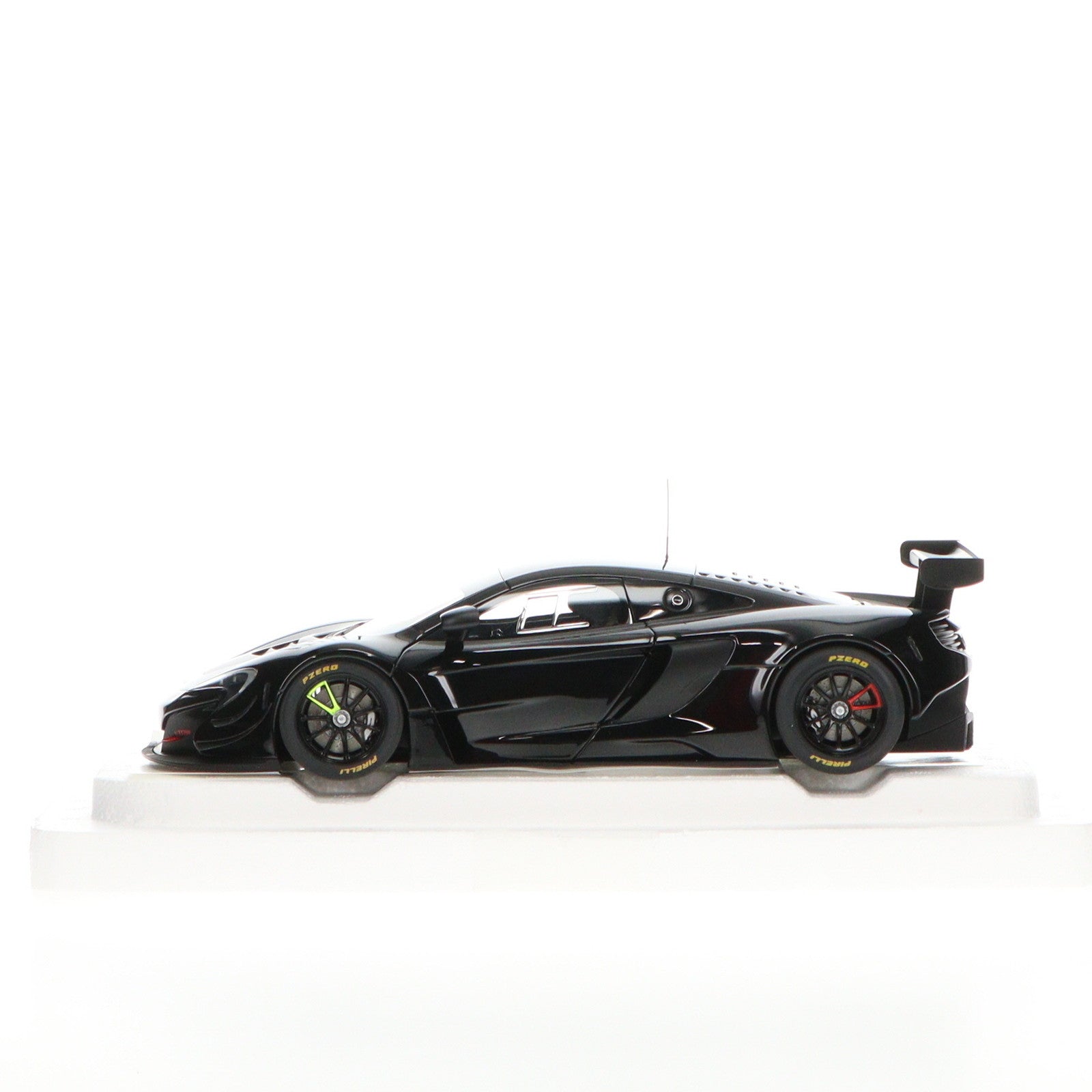 【中古即納】[MDL] 1/18 McLAREN(マクラーレン) 650S GT3(ブラック) 完成品 ミニカー(81644) AUTOart(オートアート)(20190731)