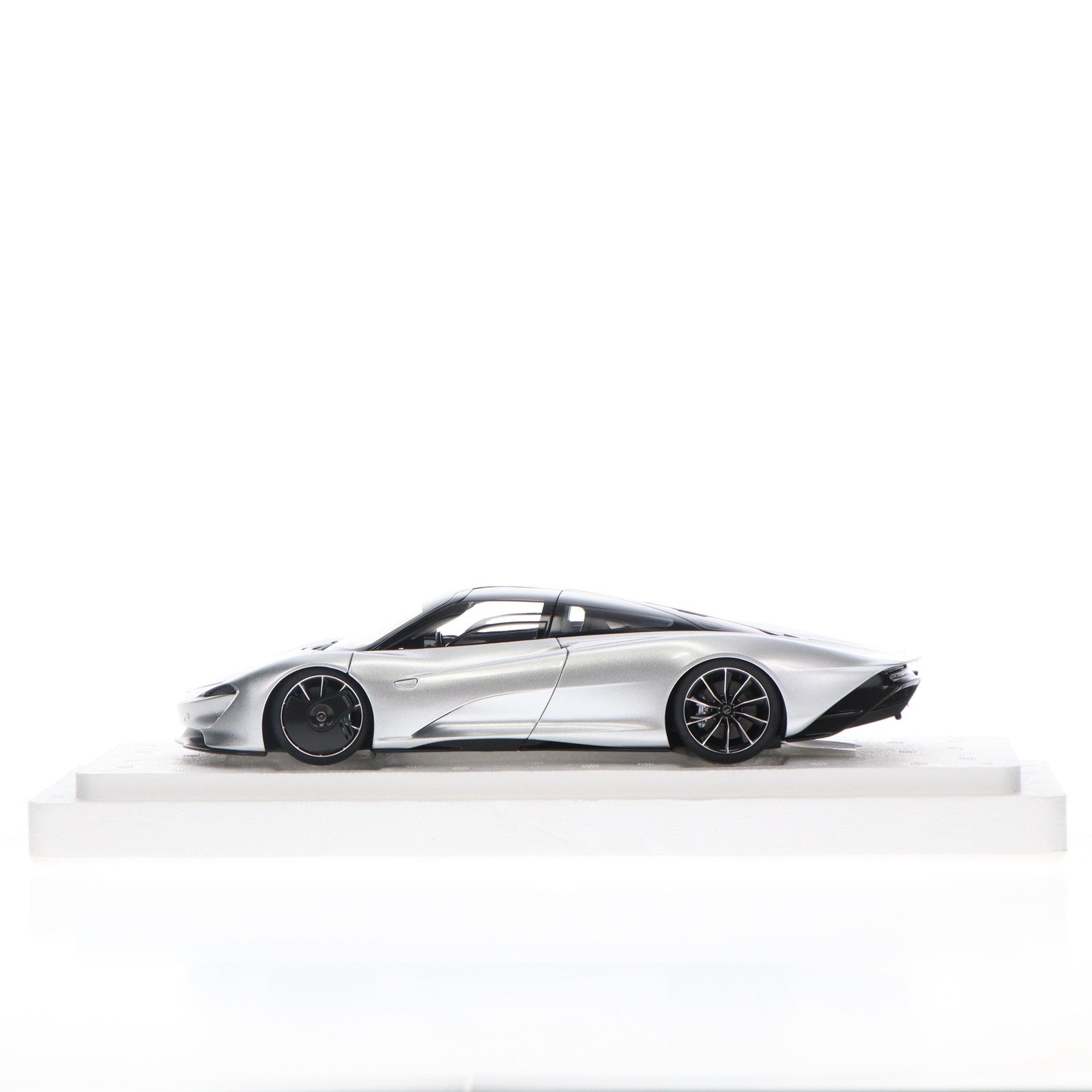 【中古即納】[MDL] オートアート・コンポジットモデルシリーズ 1/18 マクラーレン スピードテール(メタリック・シルバー) 完成品 ミニカー(76090) AUTOart(オートアート)(20230929)