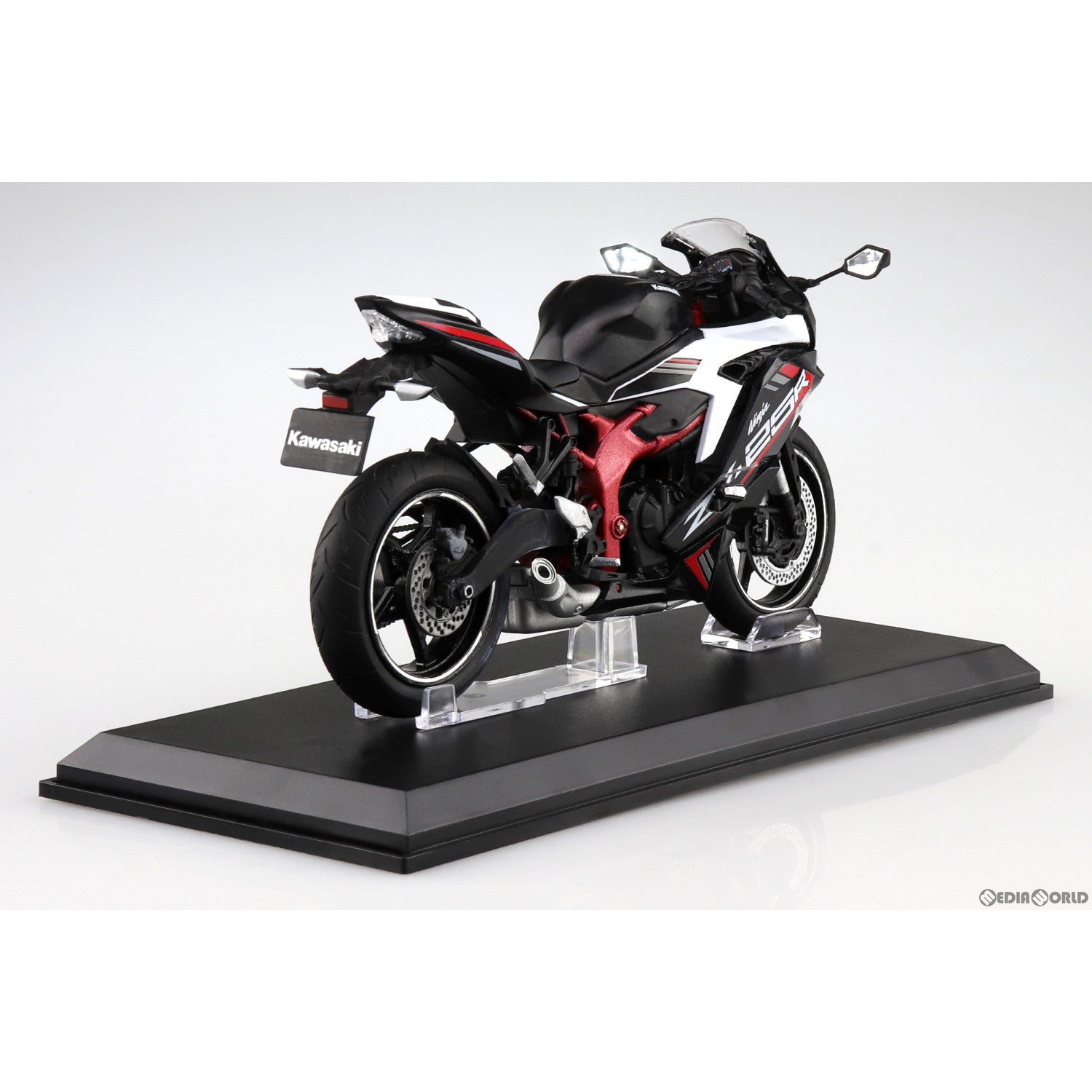 【中古即納】[MDL] 1/12 完成品バイクシリーズ KAWASAKI Ninja ZX-25R メタリックスパークブラック×パールフラットスターダストホワイト ミニカー(109700) スカイネット(アオシマ)(20230421)