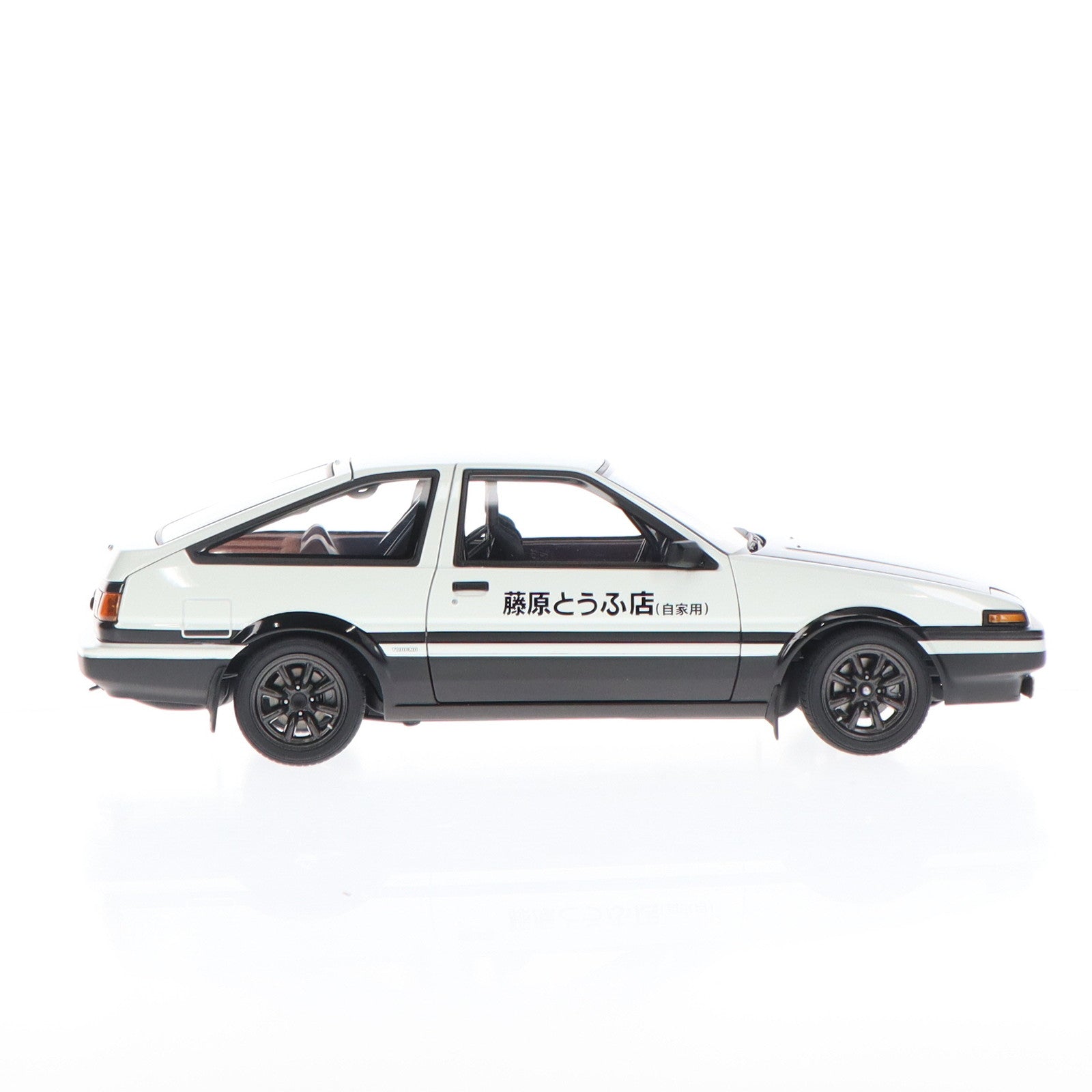 【中古即納】[MDL] オートアート・コンポジットモデルシリーズ 1/18 トヨタ スプリンター トレノ(AE86) 『プロジェクトD』 ファイナルバージョン 頭文字D(イニシャルD) 完成品 ミニカー(78786) AUTOart(オートアート)(20240414)