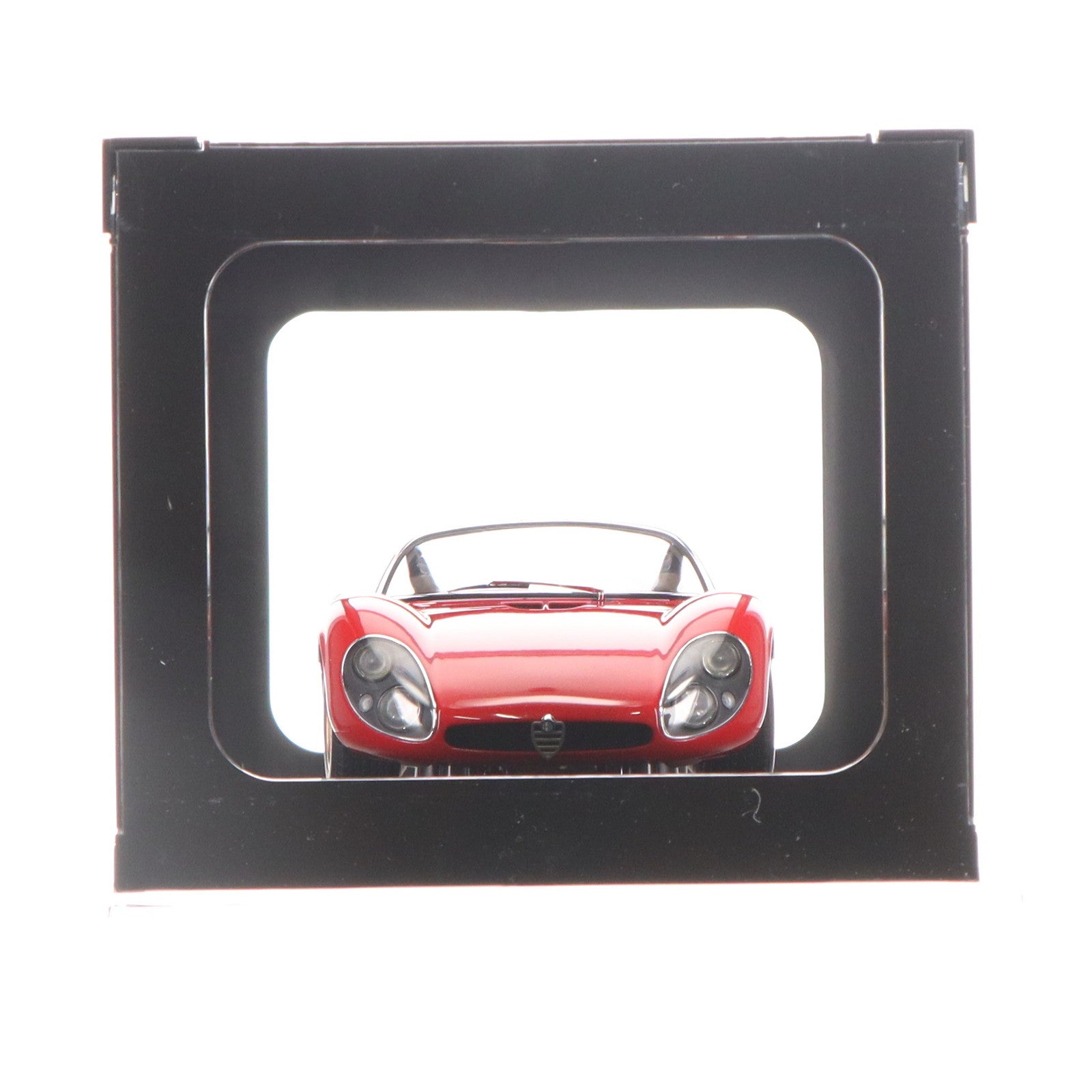 【中古即納】[MDL] MILLENNIUM 1/18 ALFA ROMEO 33 STRADALE PROTOTYPE 1967(RED) 完成品 ミニカー(70191) AUTOart(オートアート)(20121030)